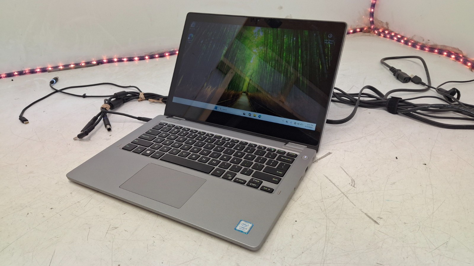 Dell Latitude 3310 2-in-1 Laptop (i5-8365U, 8GB RAM, 256GB SSD) NO PERIPHERALS