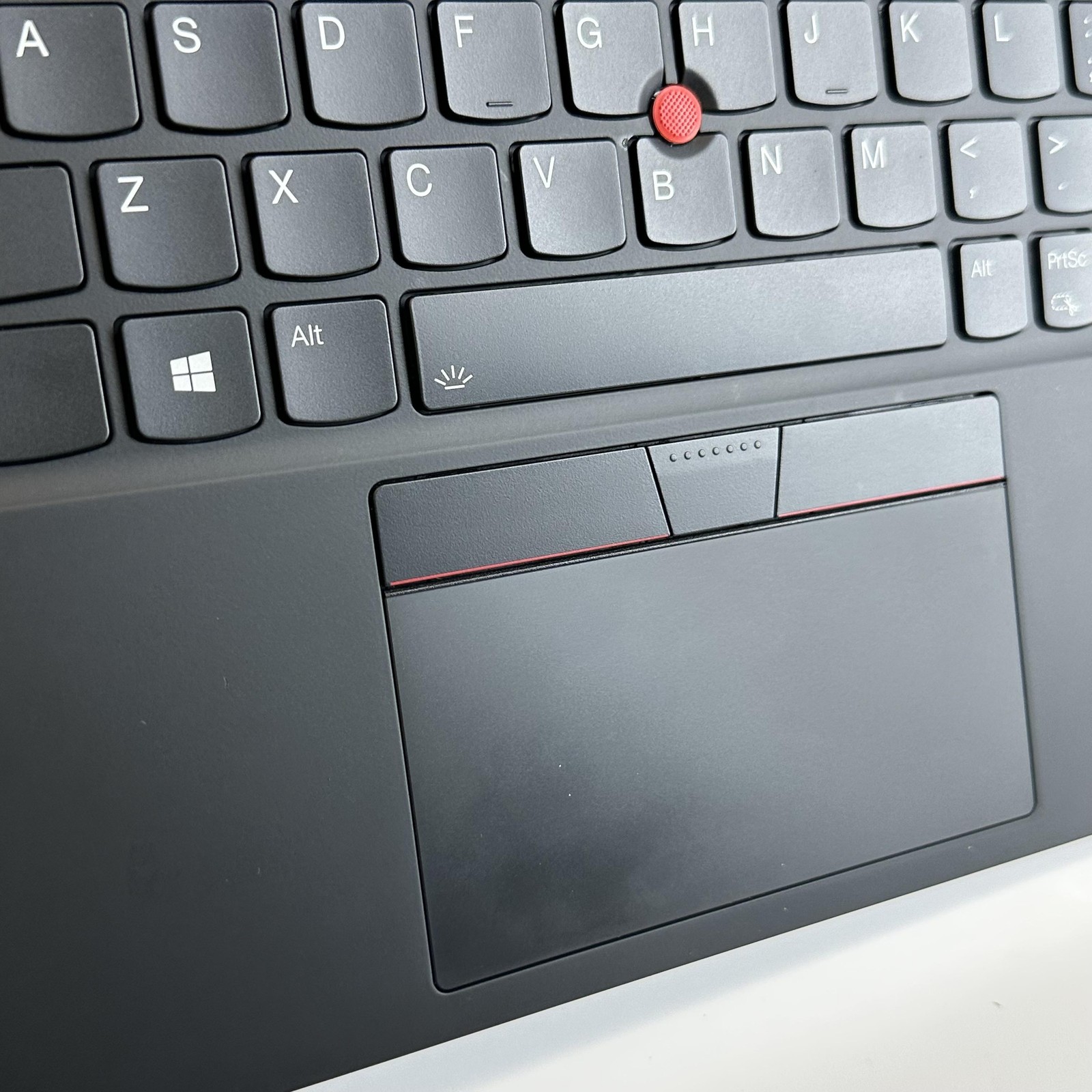 Lenovo ThinkPad X1 Carbon Gen 9 14 FHD+ i5-1135G7 2.4GHz 8GB 256GB SSD Very Good