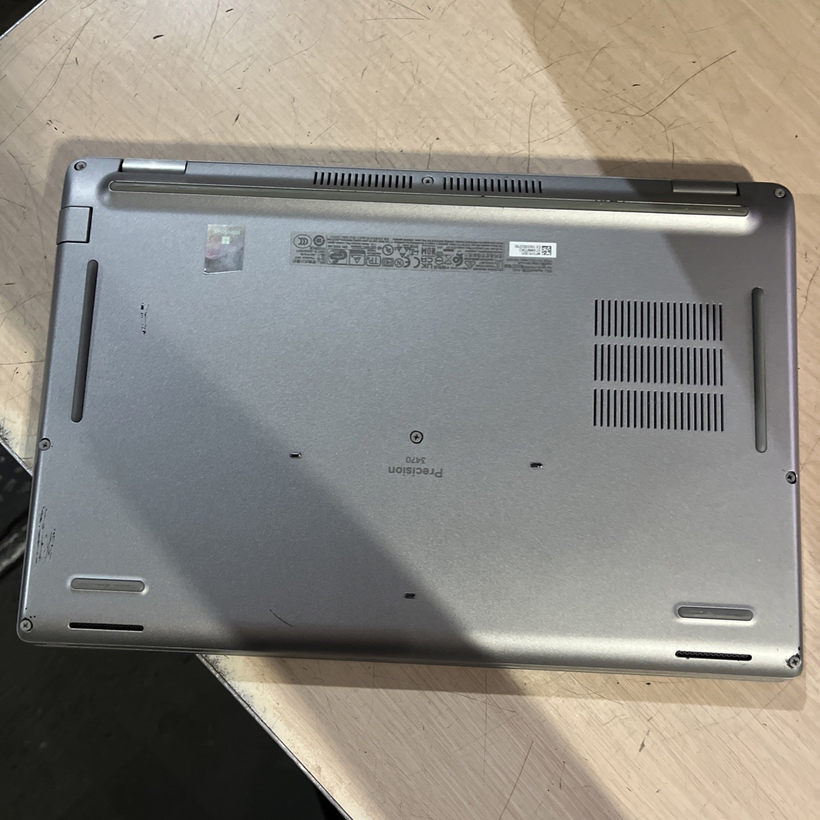 DELL PRECISION 3470 INTEL CORE I5-1250P 16GB RAM NO HD –