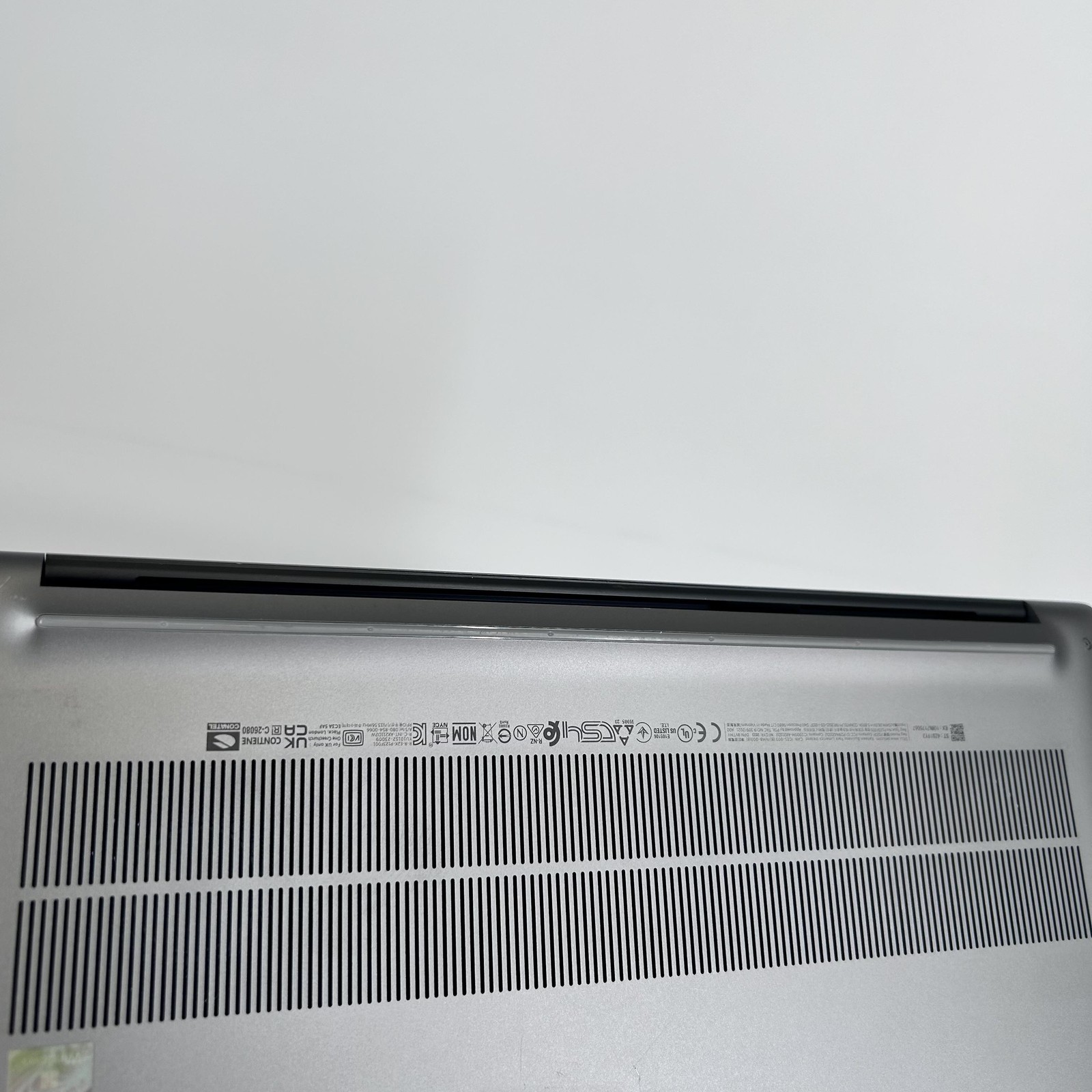 Dell Precision 5680 16 Gray FHD+ 2.6 GHz i9-13900H 64GB 1TB SSD RTX 4000 Ada