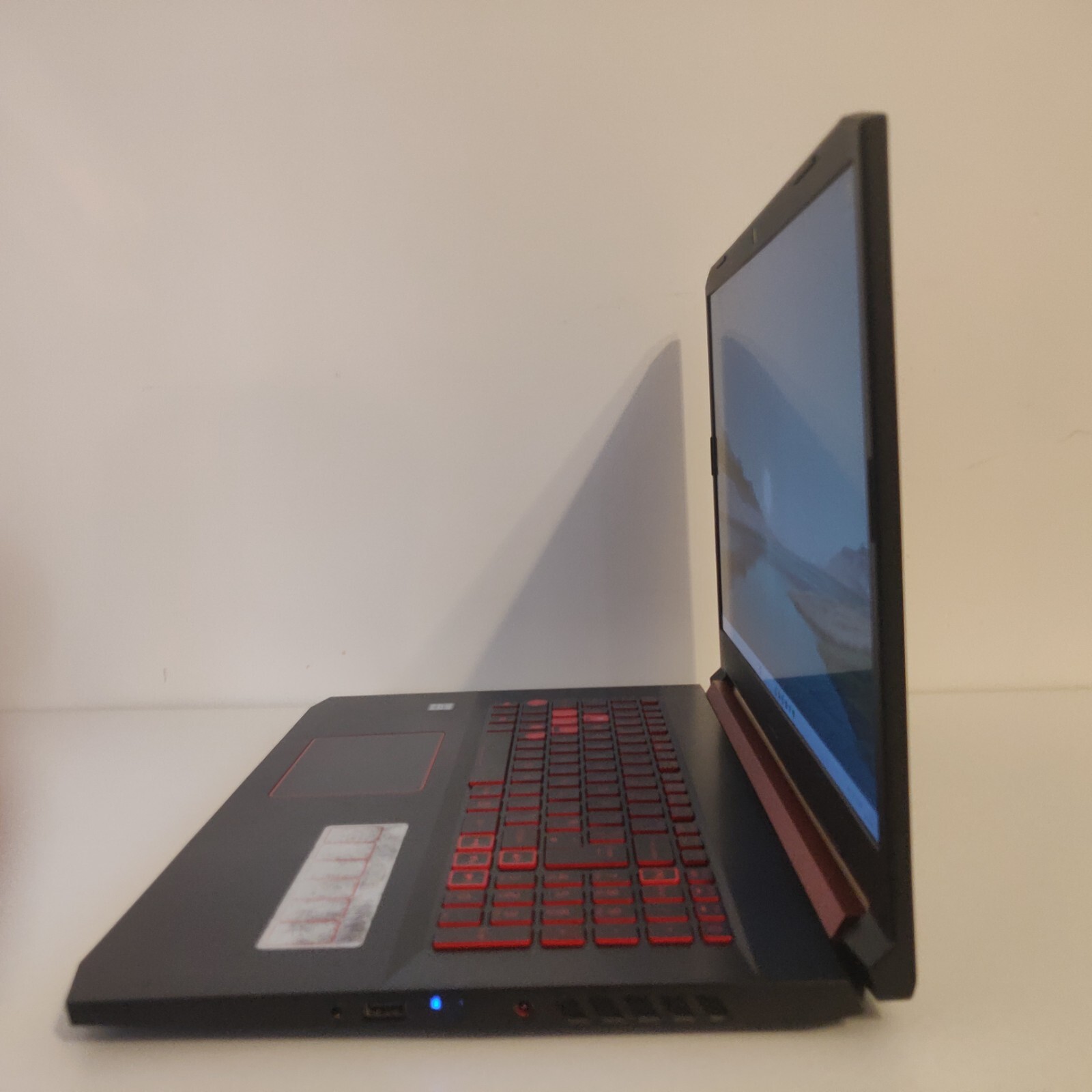 Acer Nitro AN517-51, Intel core i7, NVIDIA GeForce GTX 1660 Ti,16GB RAM, 144HZ
