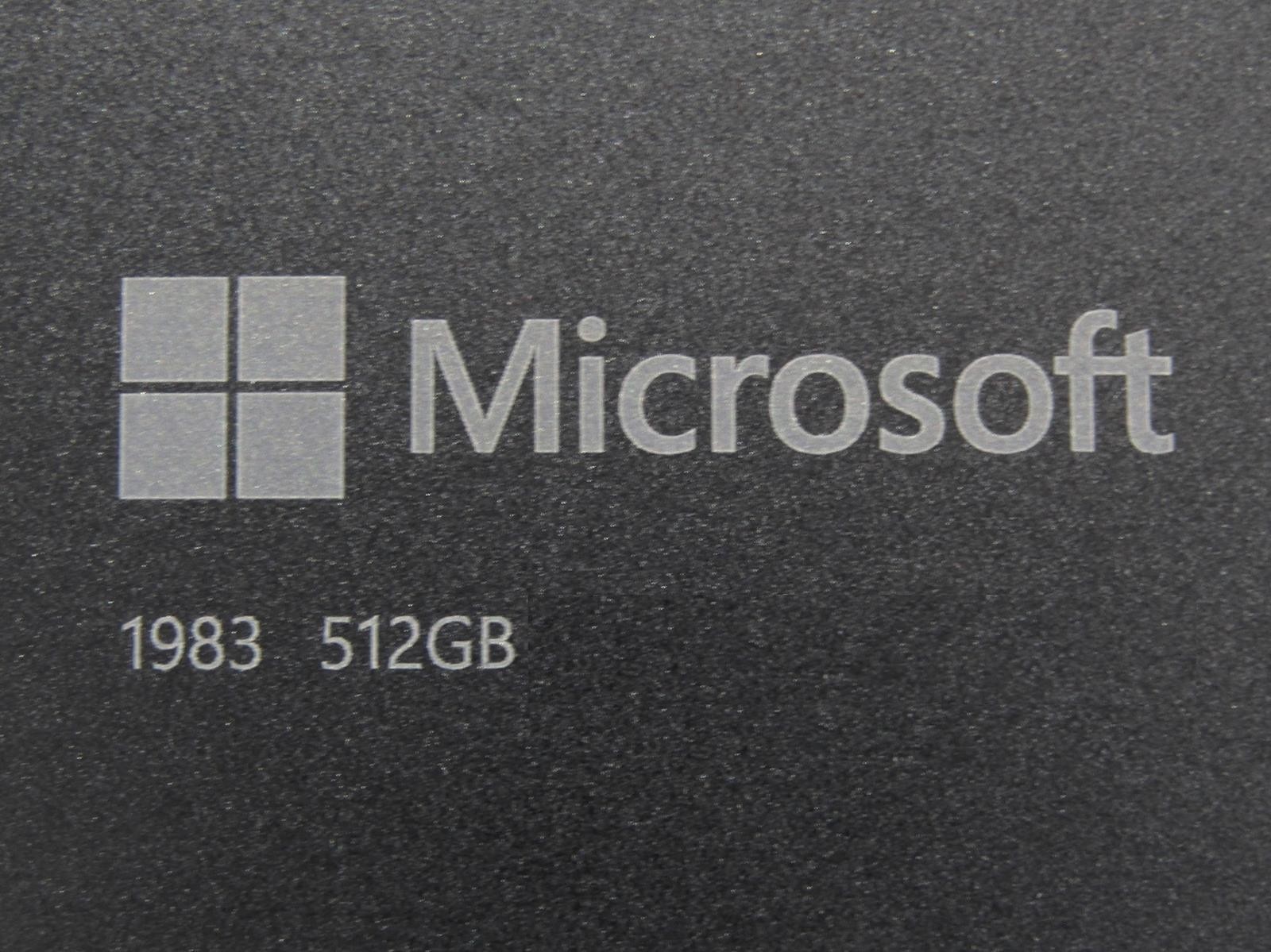 Microsoft Surface Pro 8 1983 2-in-1 13″ | i7-1185G7 | 16GB LPDDR4 | 512GB m.2