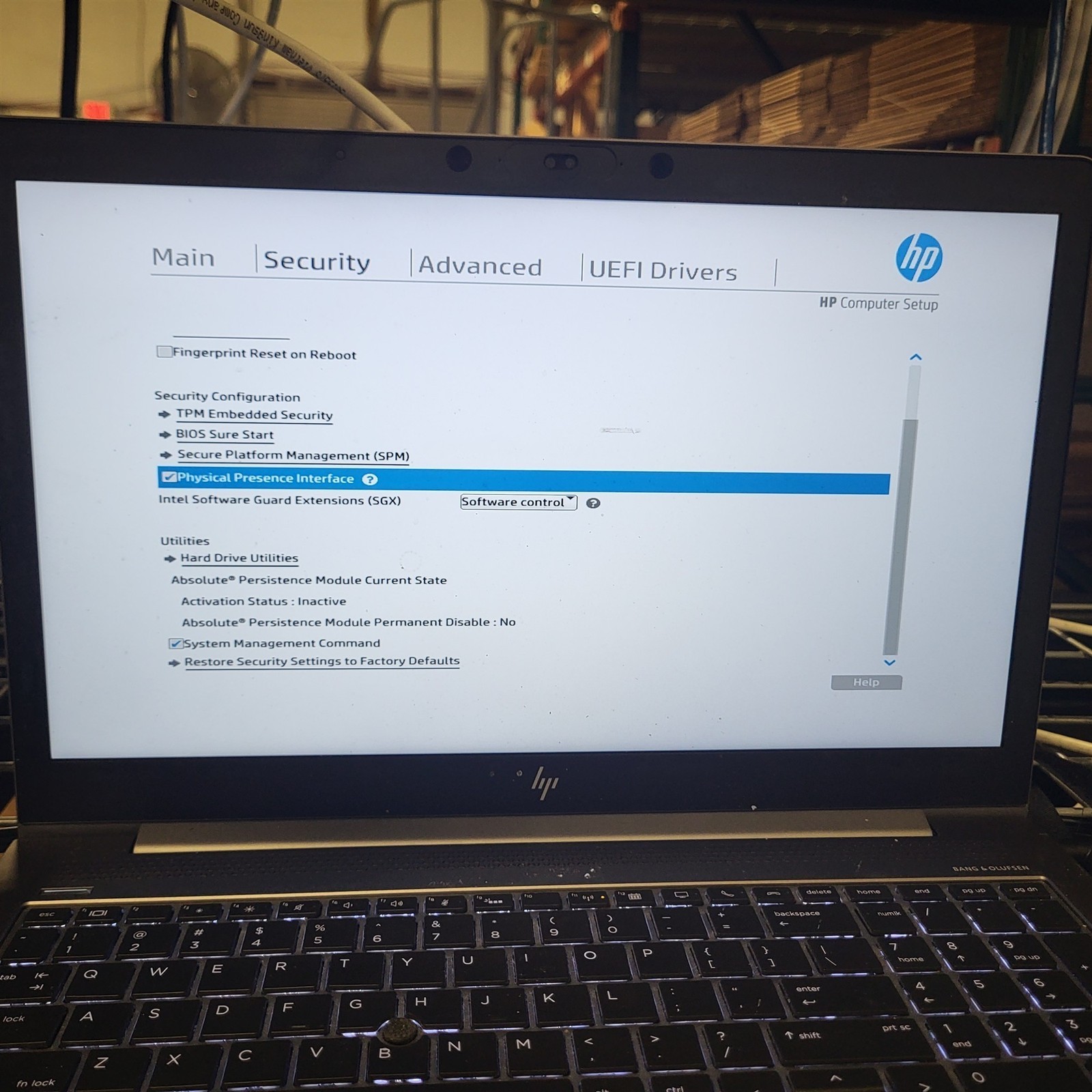 Bad Keyboard HP ZBook 15u G5 Laptop Intel i7-8550U 1.8GHz 8GB 256GB SSD No PSU