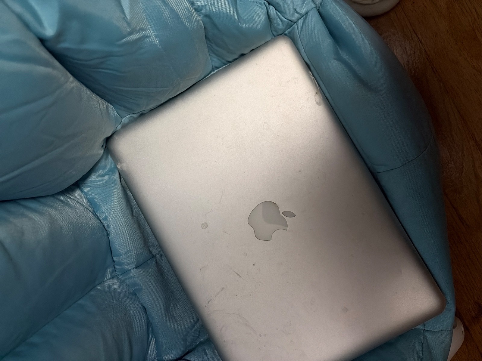 Apple MacBook Pro A2289 2020 | i5-8257U @ 1.4Ghz | 8GB/256GB | OS14 | No AC