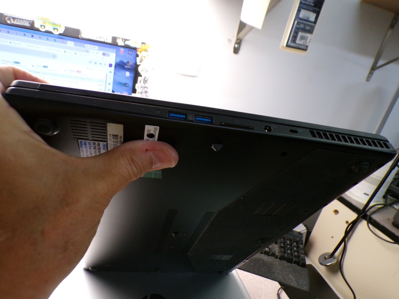 MSI GS70-2oD-002us i7-4700hq 16GB, 1TB hdd, GTX 765m 17.3″ Laptop #4448
