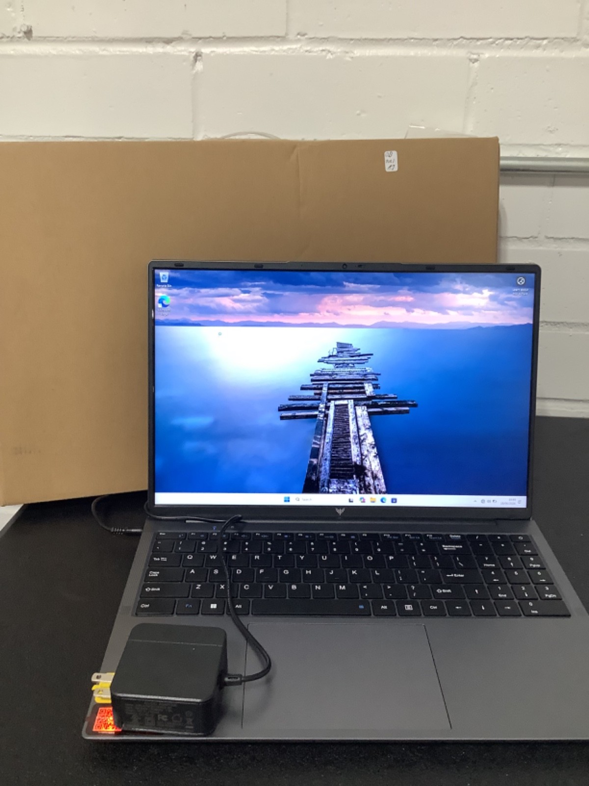 ACEMAGIC LX16PRO Laptop AMD Ryzen 4300U 16GB RAM 512GB SSD-GRAY