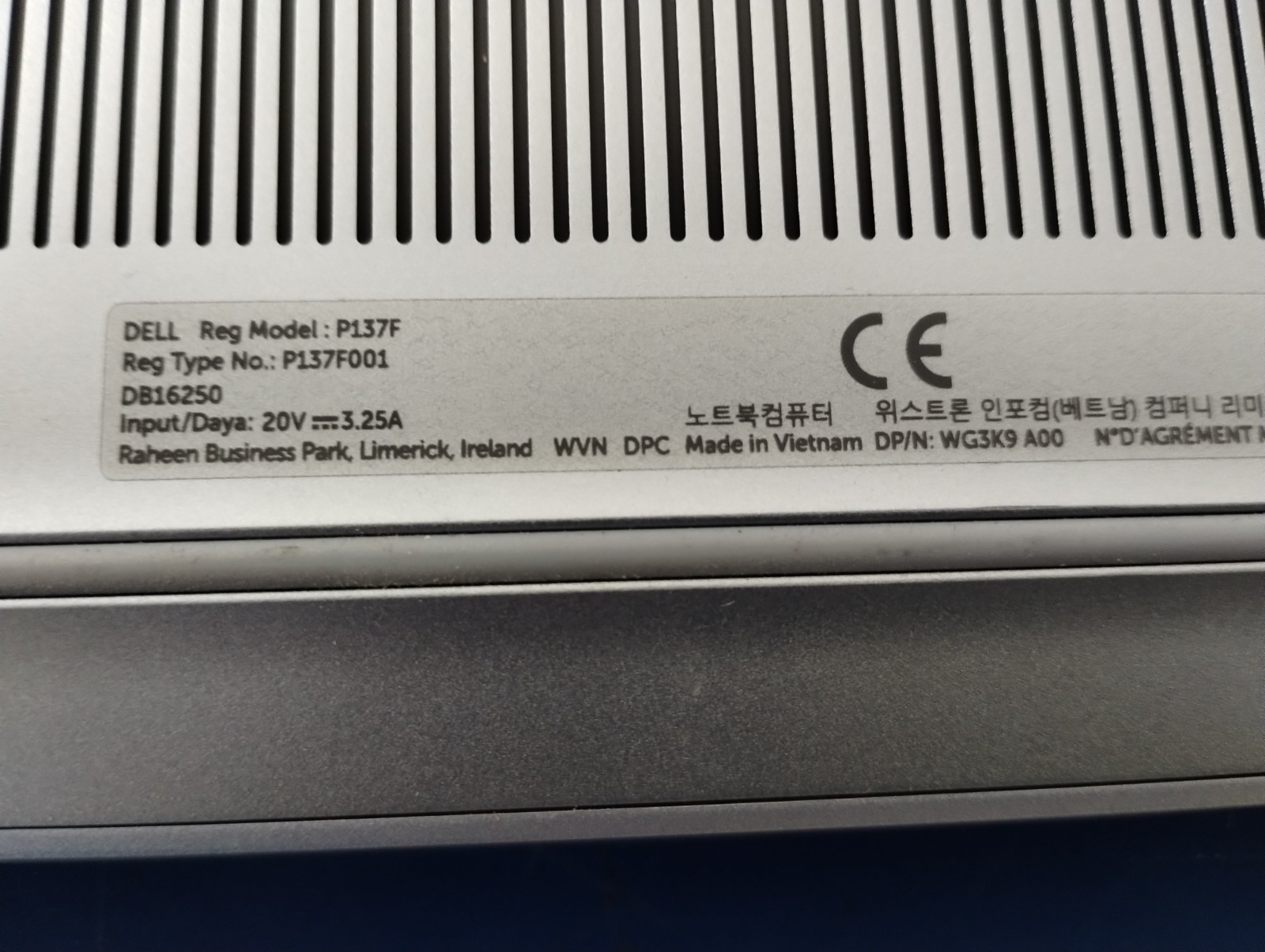 DELL 16 DB16250 VPVXG, Intel Core Ultra 9 288V, 3.30 GHz, 32 GB RAM, 1 TB NVMe
