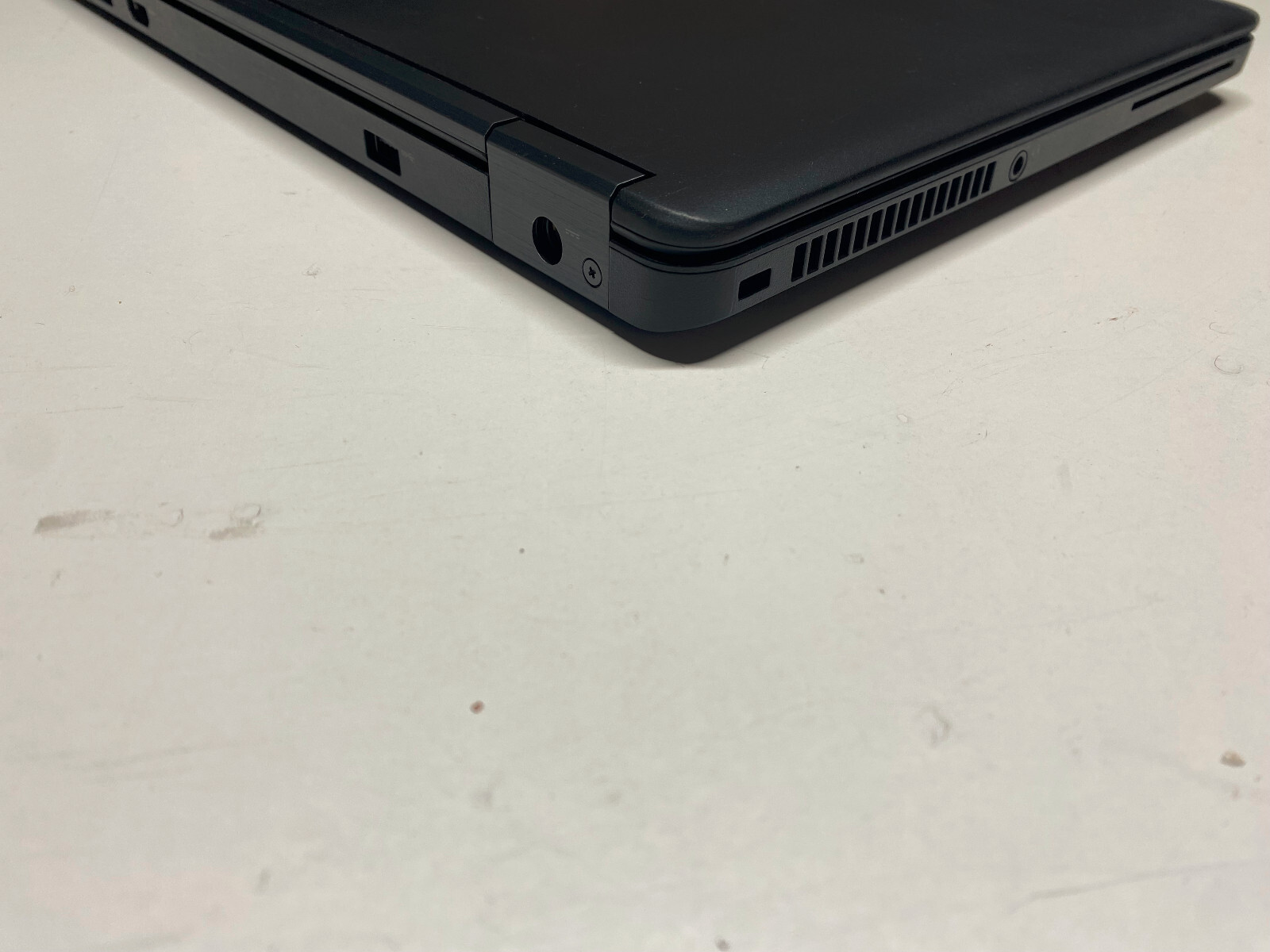 Dell Latitude E5250 12.5″ i5-5300U 4GB RAM 500GB HDD NEW BATTERY OC18-111