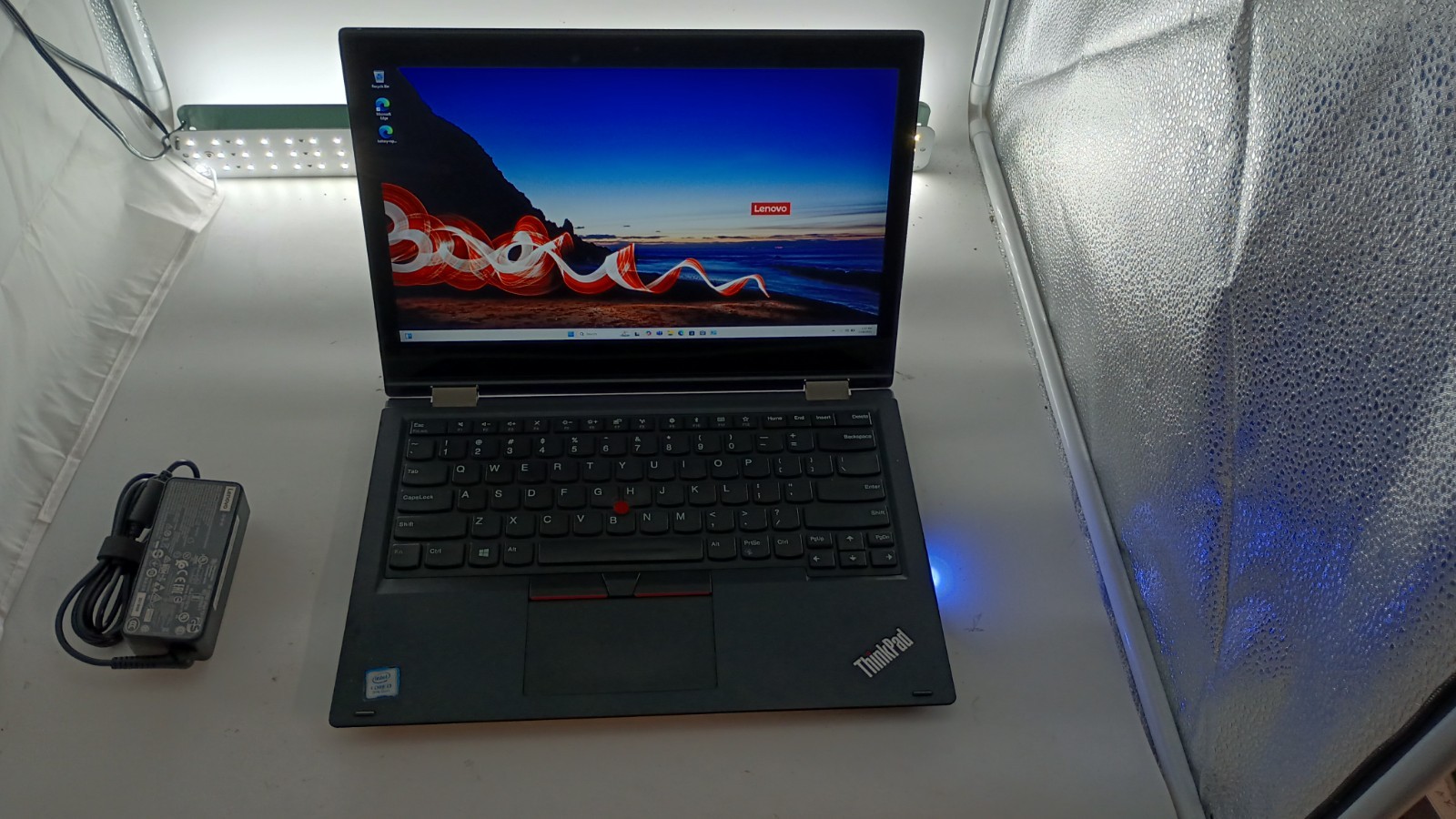 7166 L380 Yoga 2in1 w/charger.i3 8130U.8GB.128GB M.2.13.3″FHD.W11 Pro.Read!!!