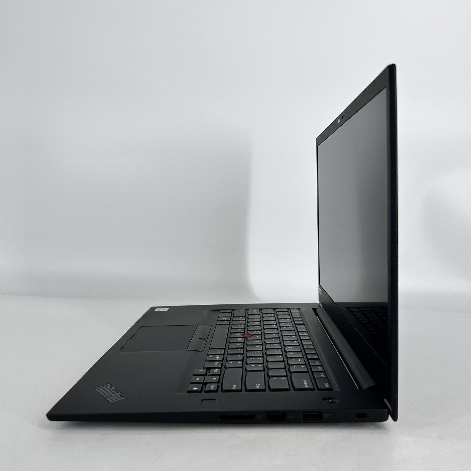 Lenovo ThinkPad P1 Gen 3 15 FHD i7-10750H 2.60GHz 32GB 512GB Quadro T2000 Max-Q