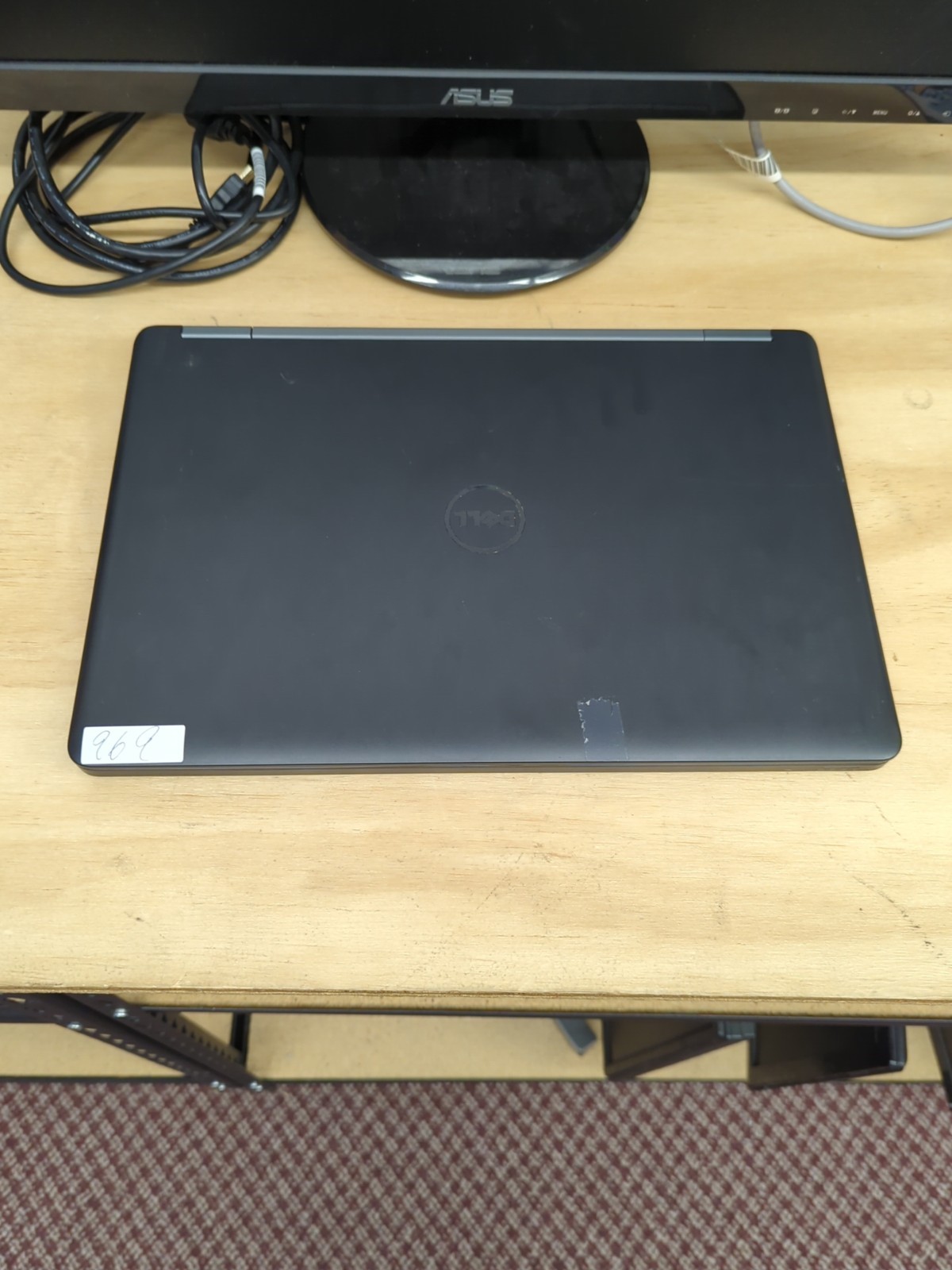 969 – DELL Latitude E5550 P37F – FOR PARTS / AS-IS