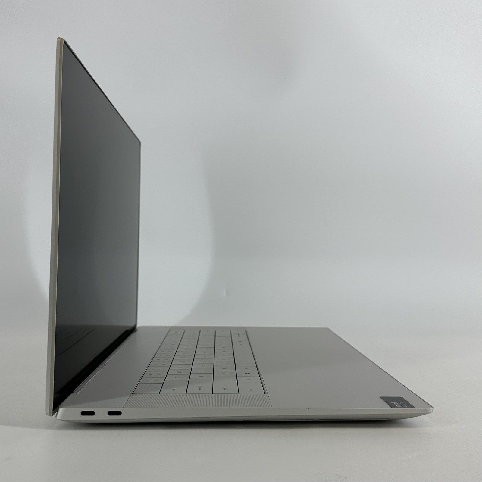 Dell XPS 16 9640 Platinum FHD+ 3.8 GHz Ultra 7 155H 32GB 1TB SSD RTX 4050