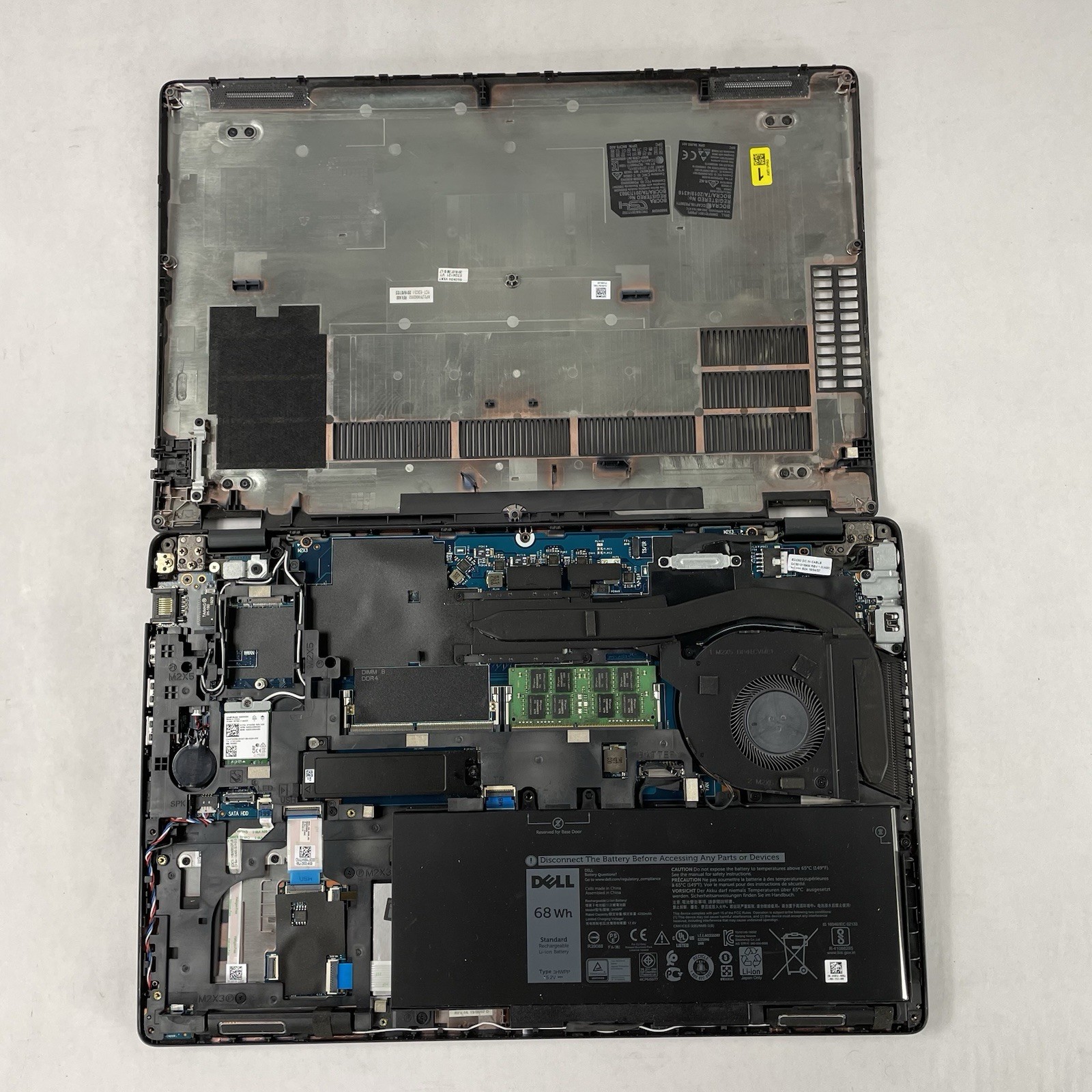 Dell Latitude 5410 15.6″ i7-9850H 2.60 GHz 8 GB RAM No SSD/OS/AC