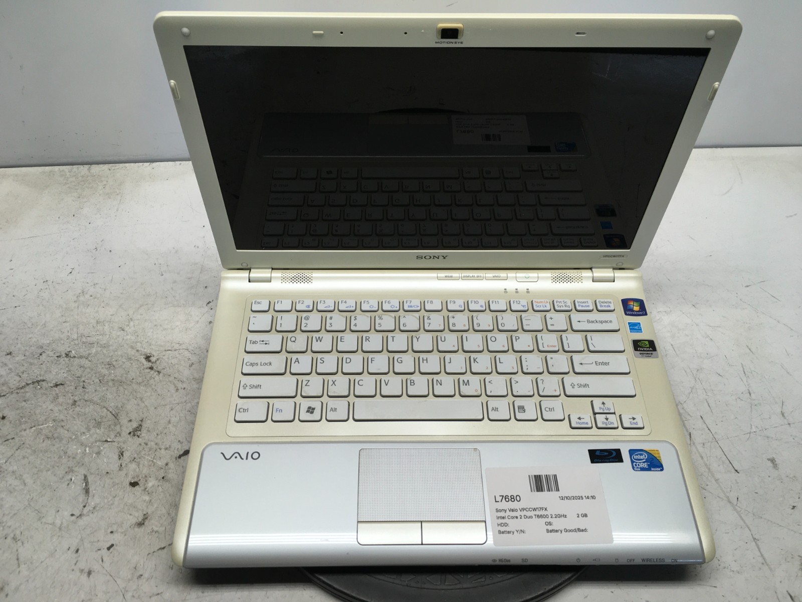 Sony Vaio VPCCW17FX Intel Core 2 Duo T6600 2.2GHz 2 GB NO HDD
