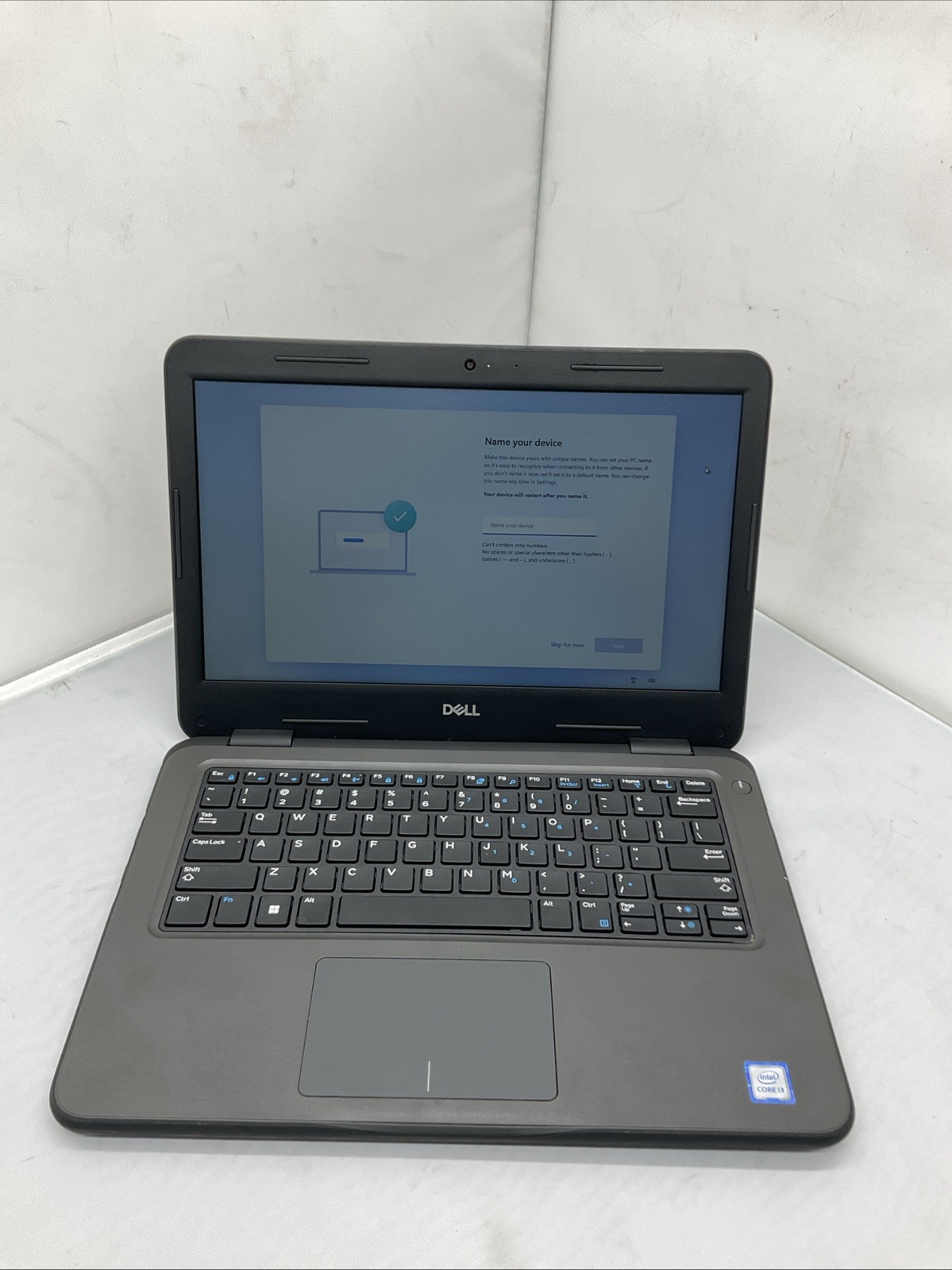 Dell Latitude 3310 – i3-8145U – 8GB, 128GB, Windows 11 Pro, 13.3″ – With Adapter