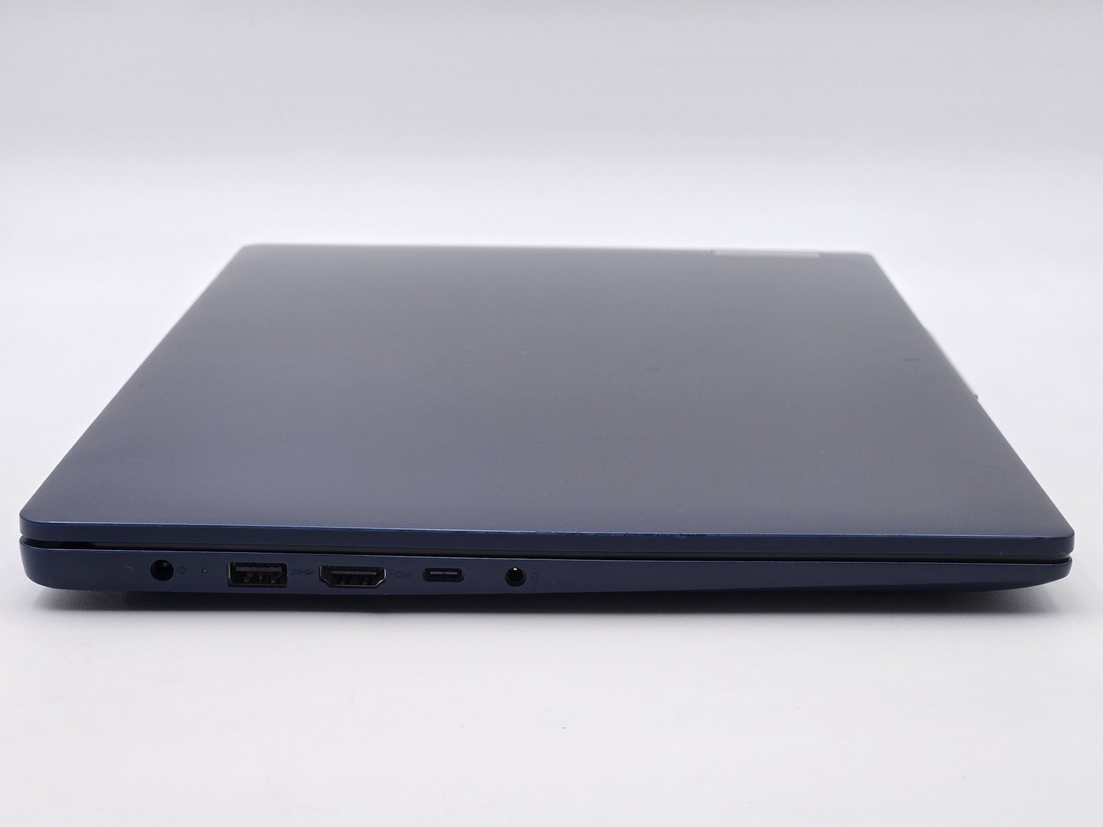 Lenovo IdeaPad Slim 3 15IRU8 15″ FHD Touch I5-1335U 512GB 8GB W11 Backlit FPR