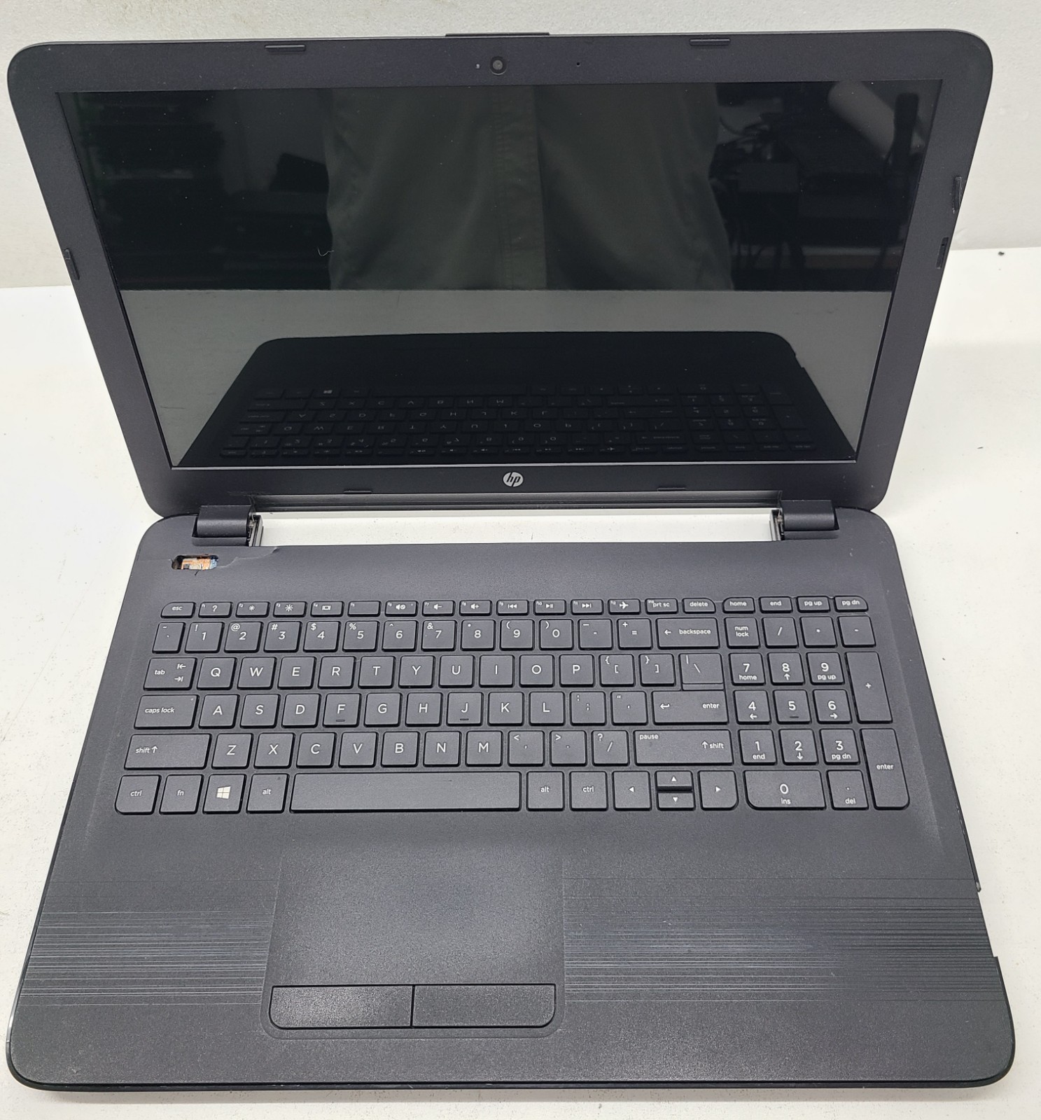 HP 15-ba009dx 15.6″ Laptop AMD NO RAM/HD/OS/BATT/POWER (FL)