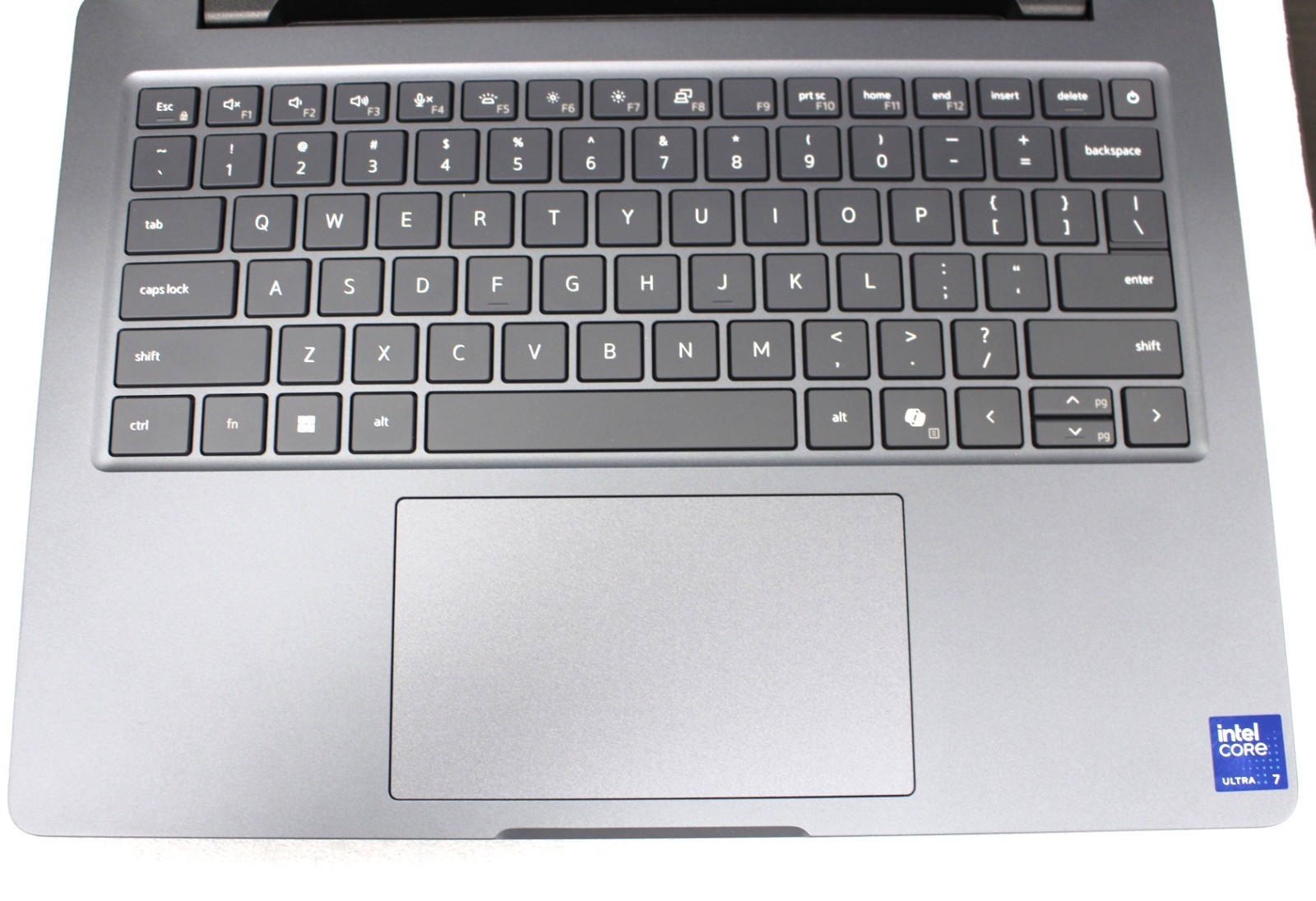 Dell Pro Max 14 MC14250 FHD+ Touchscreen Ultra 7 265H 16GB 512GB SSD RTX PRO 500