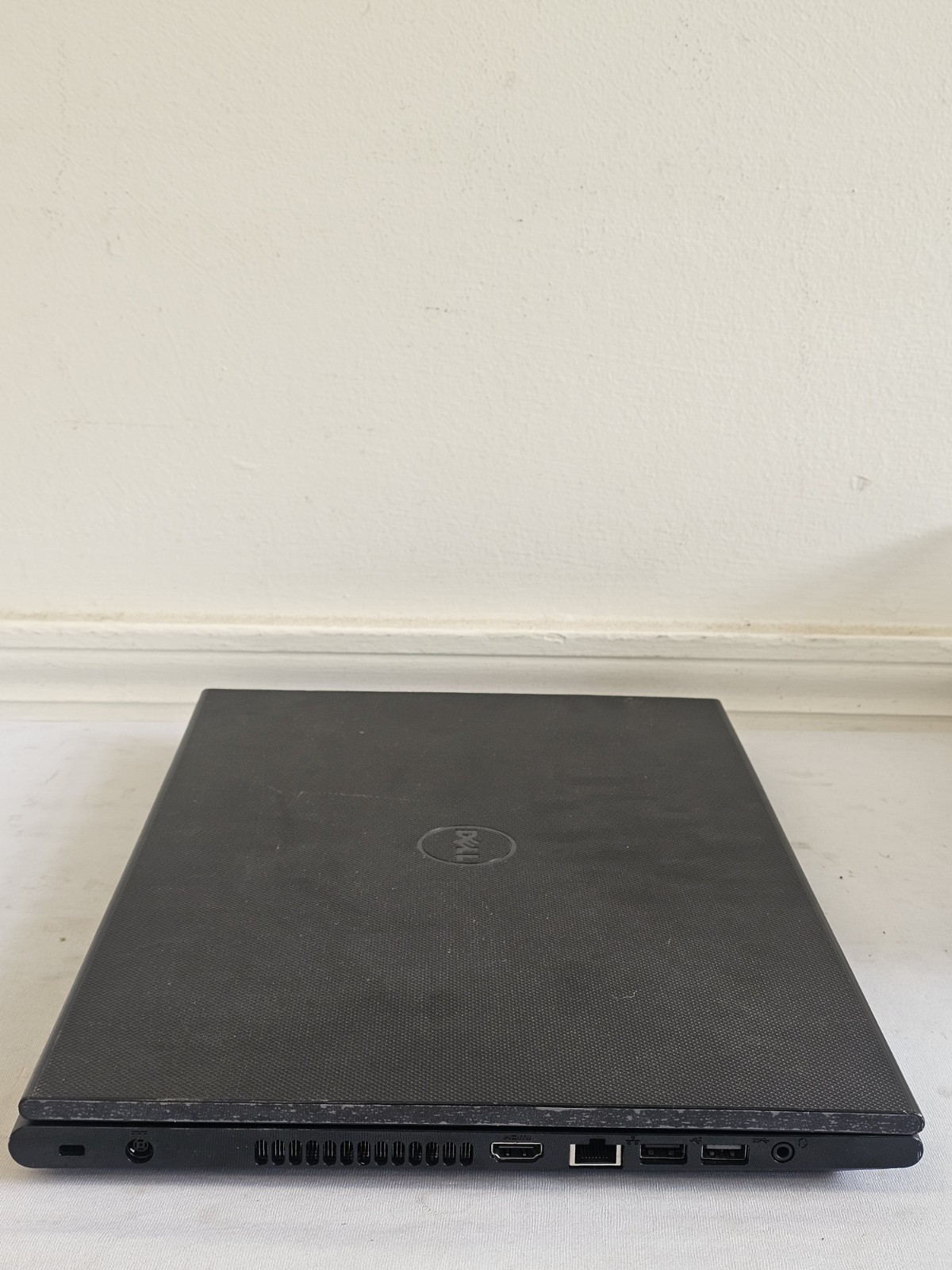 Dell Inspiron 15 Laptop – AMD A6 – 8GB RAM – 500GB HDD – NO BATT – Windows 10