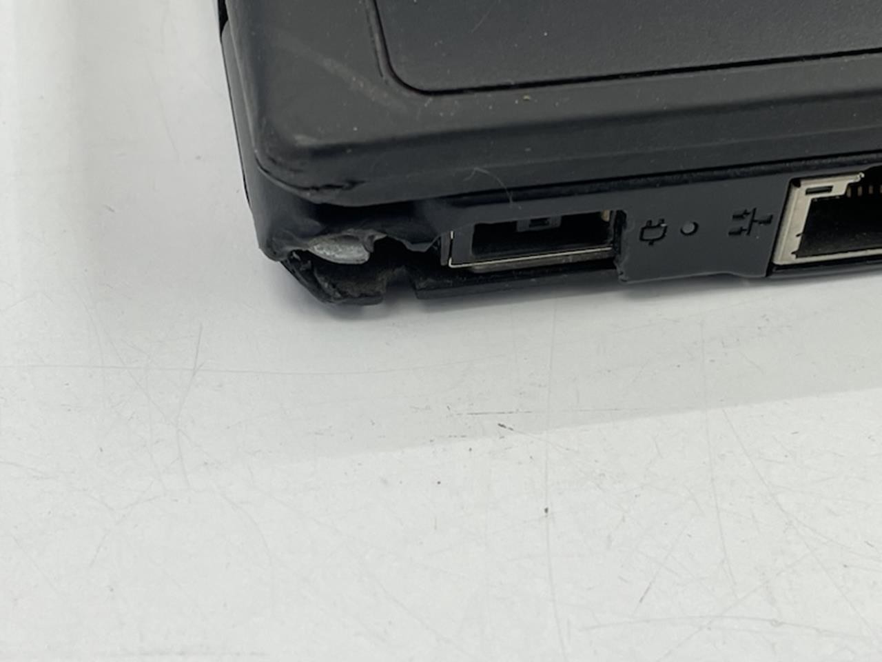 LENOVO THINKPAD 11E 5TH GEN Celeron N4100 1.10GHZ + 4GB | No HD / OS BIOS LOCK
