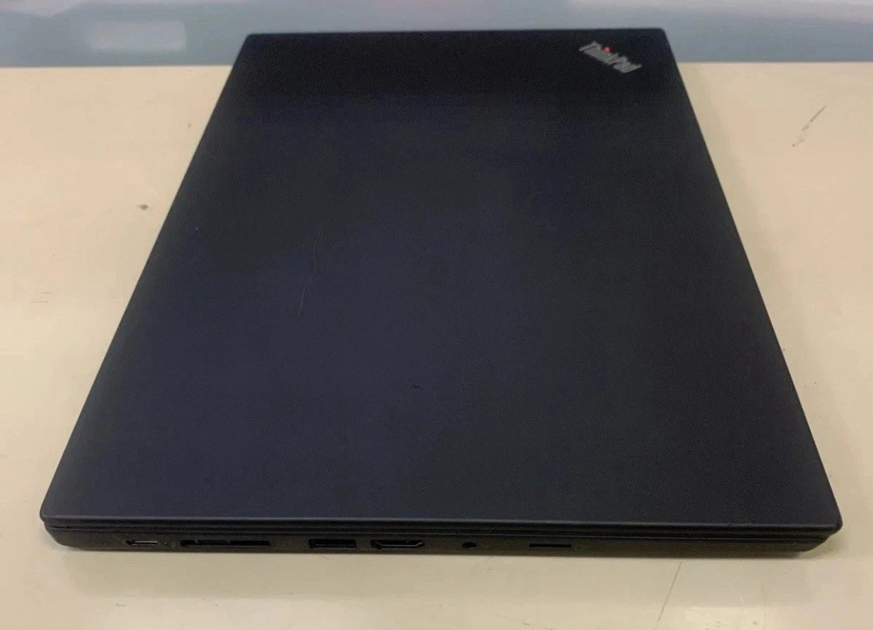 Thinkpad T490 i7, 32GB 512GB SSD NVIDIA MX250 1920×1080 Touch Win11 Office 2024
