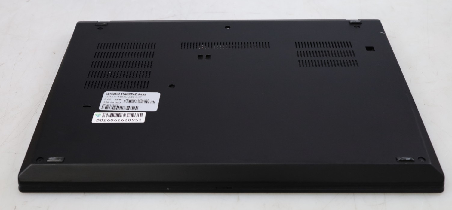 Lenovo THINKPAD P43S 13.9″ Intel i7-8565U 8GB DDR4 QUADRO P520 NO HDD COA OS