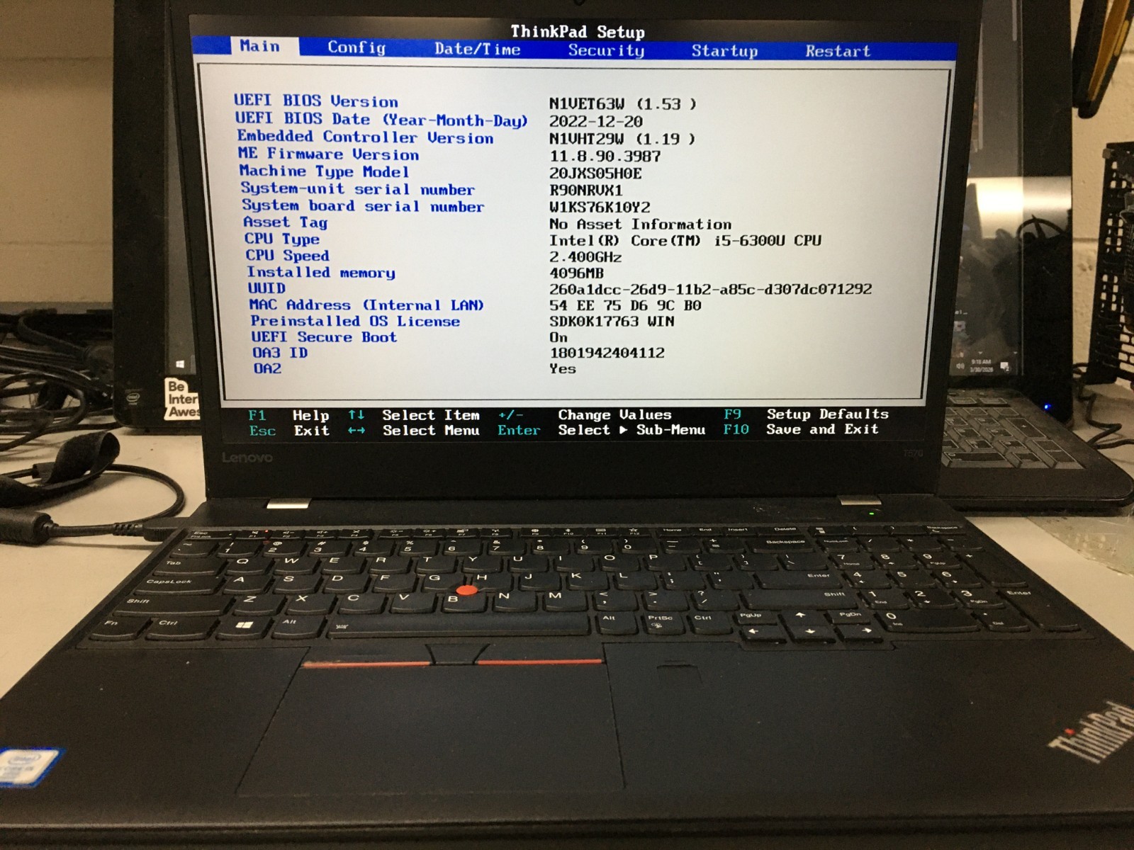 Lenovo ThinkPad T570 i5-6300U@2.4GHz 4GB RAM NO OS/HD *BIOS/READ* | LP371