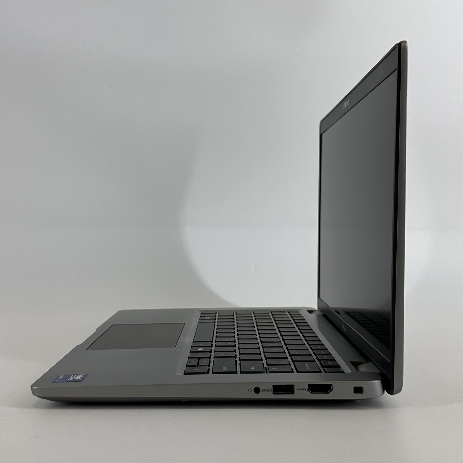 Dell Latitude 5450 14 FHD TOUCH 3.8 GHz Ultra 7 165H 32GB 512GB SSD Excellent