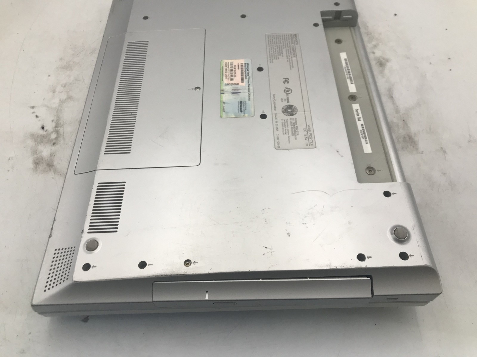 SONY PCG 7X1L – BOOTS TO BIOS – INTEL CENTRINO DUO – 1GB RAM – READ – BB