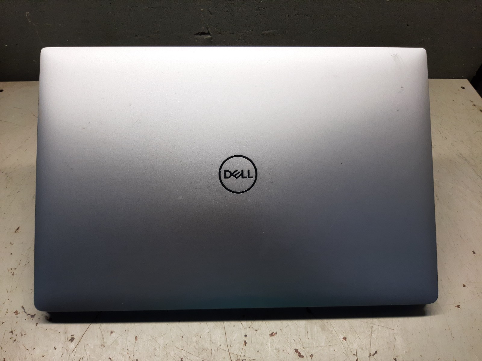 Dell Precision 5540 15.6″ i7-9850H 8GB RAM No HDD No OS