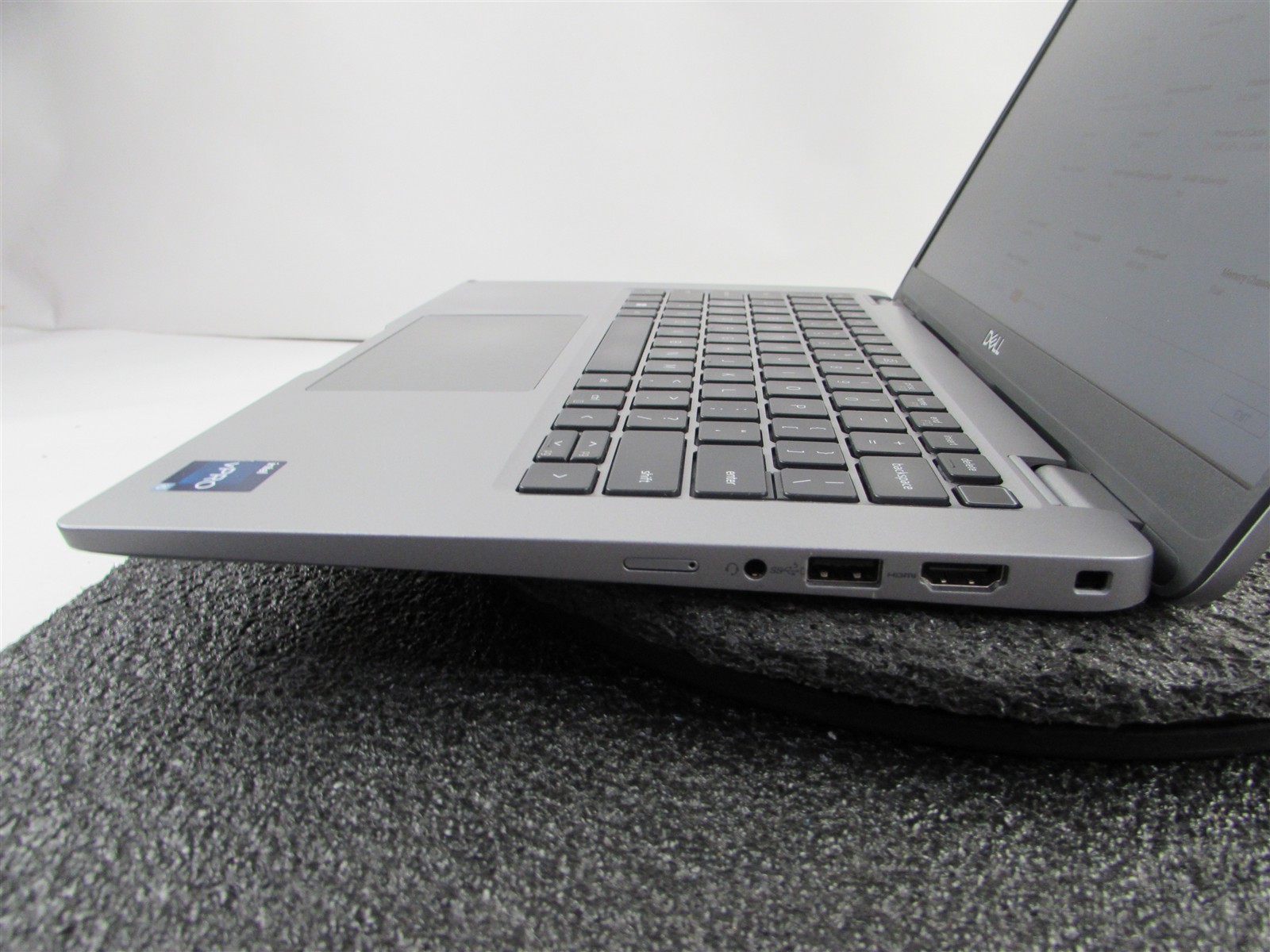 DELL LATITUDE 5340 1920X1080 FHD TOUCHSCREEN I5-1345U 512GB SSD 16GB RAM NO O.S