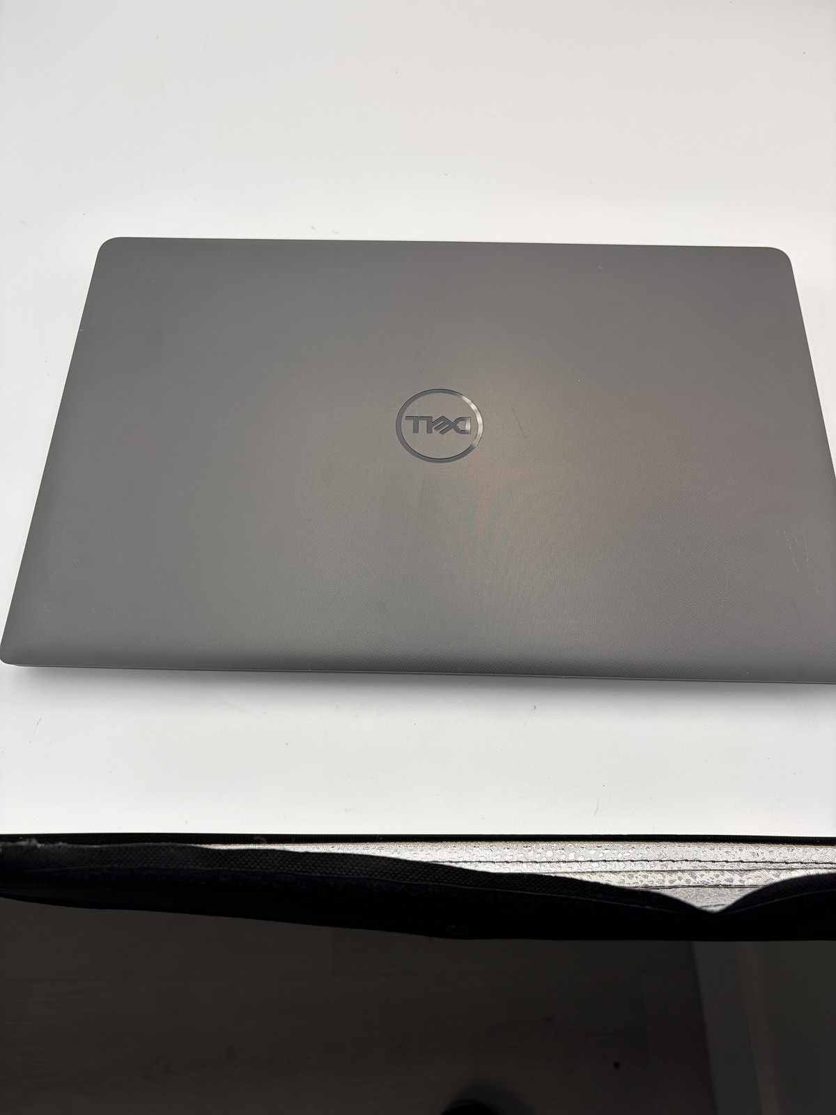 Dell Latitude 3540 (2023) 13th Gen Intel(R) Core(TM) i7-1355U 16GB RAM 256GB SSD