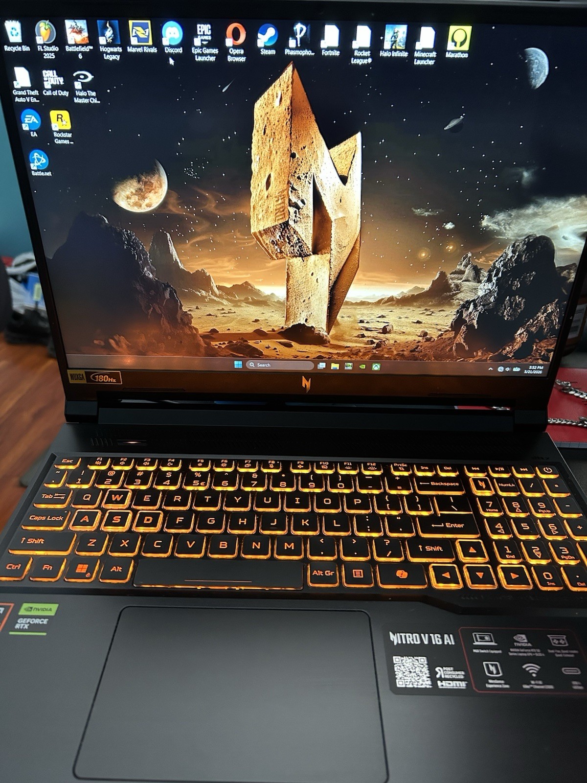 Acer Nitro V AI Gaming Laptop 16″ 180Hz RTX 5050 Ryzen 5 240 16GB RAM 512GB