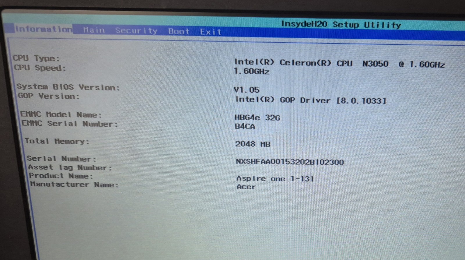 Laptop Acer Aspire One Cloudbook 11 Intel N3050 2GB 32GB AC adapter included