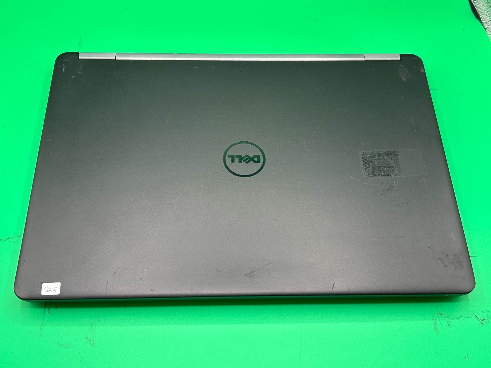 Dell Latitude E5470 14″ Laptop Intel i7-6820HQ 2.70GHz 16 GB RAM Without Storage
