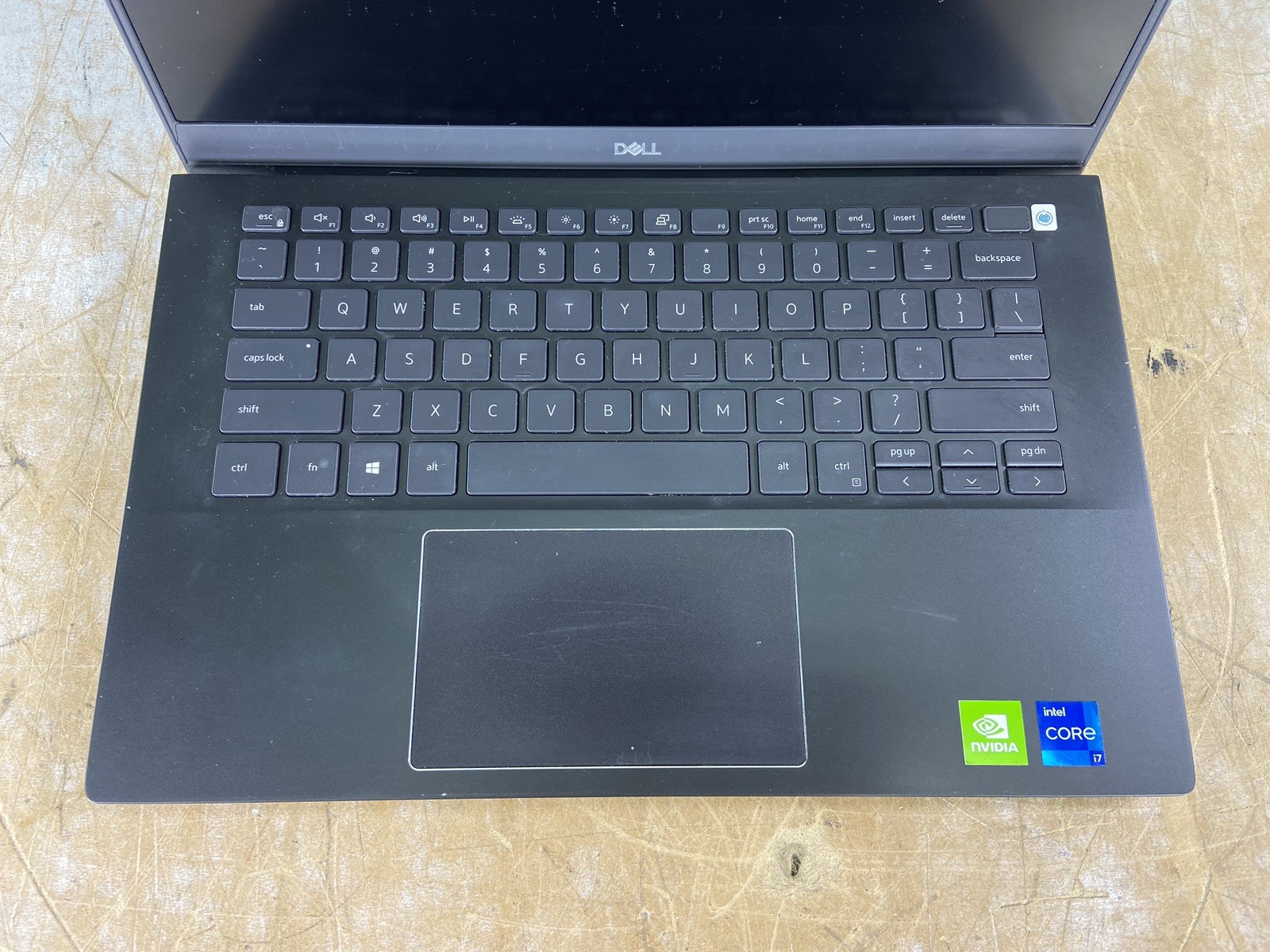 DELL VOSTRO 5402 i7-1165G7 @ 2.80GHz, 8GB RAM, NO HDD/OS – (FOR PARTS)