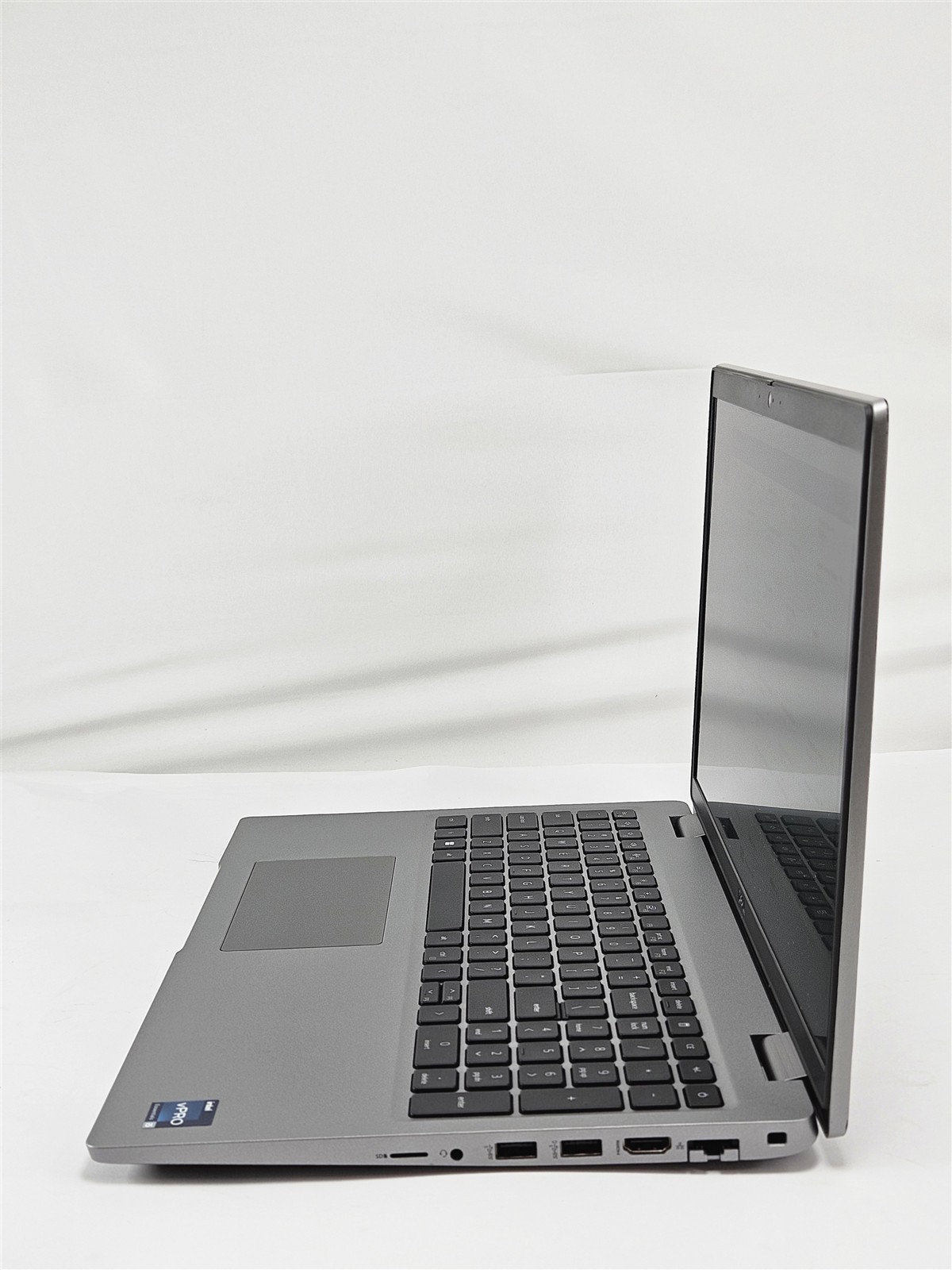 Dell Latitude 5530 15.6″ Intel Core i5-1235U 16GB 256GB SSD Intel UHD Graphics