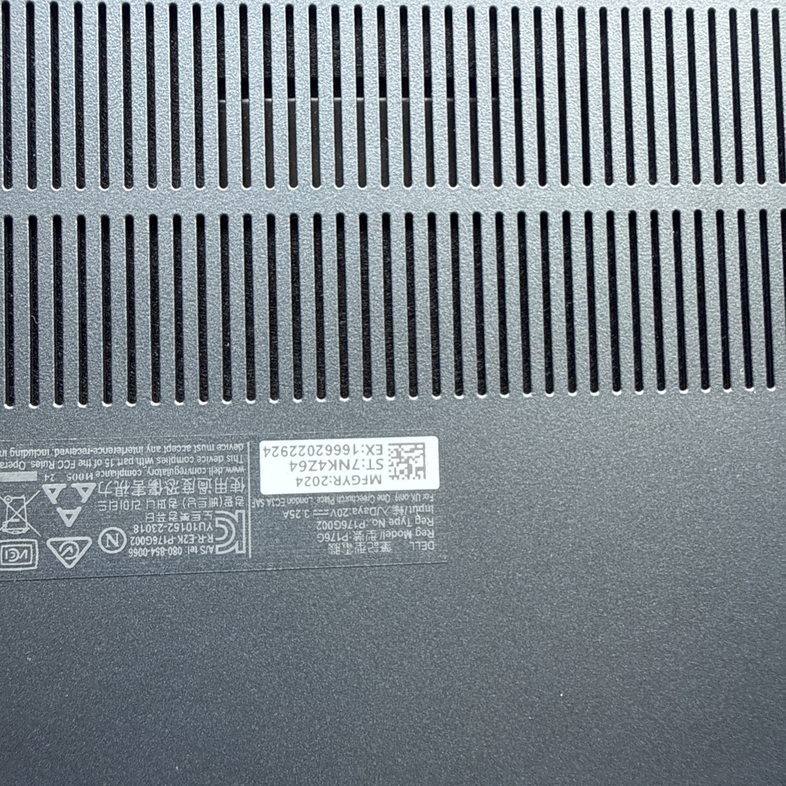 Dell Latitude 7450 Intel Ultra 7 165U 2100 MHz, 32GB RAM, 512GB SSD