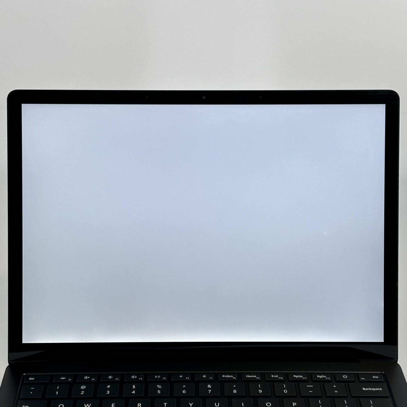 Microsoft Surface Laptop 4 13.5 2K TOUCH i7-1185G7 3.00GHz 32GB 1TB SSD Bad Keys