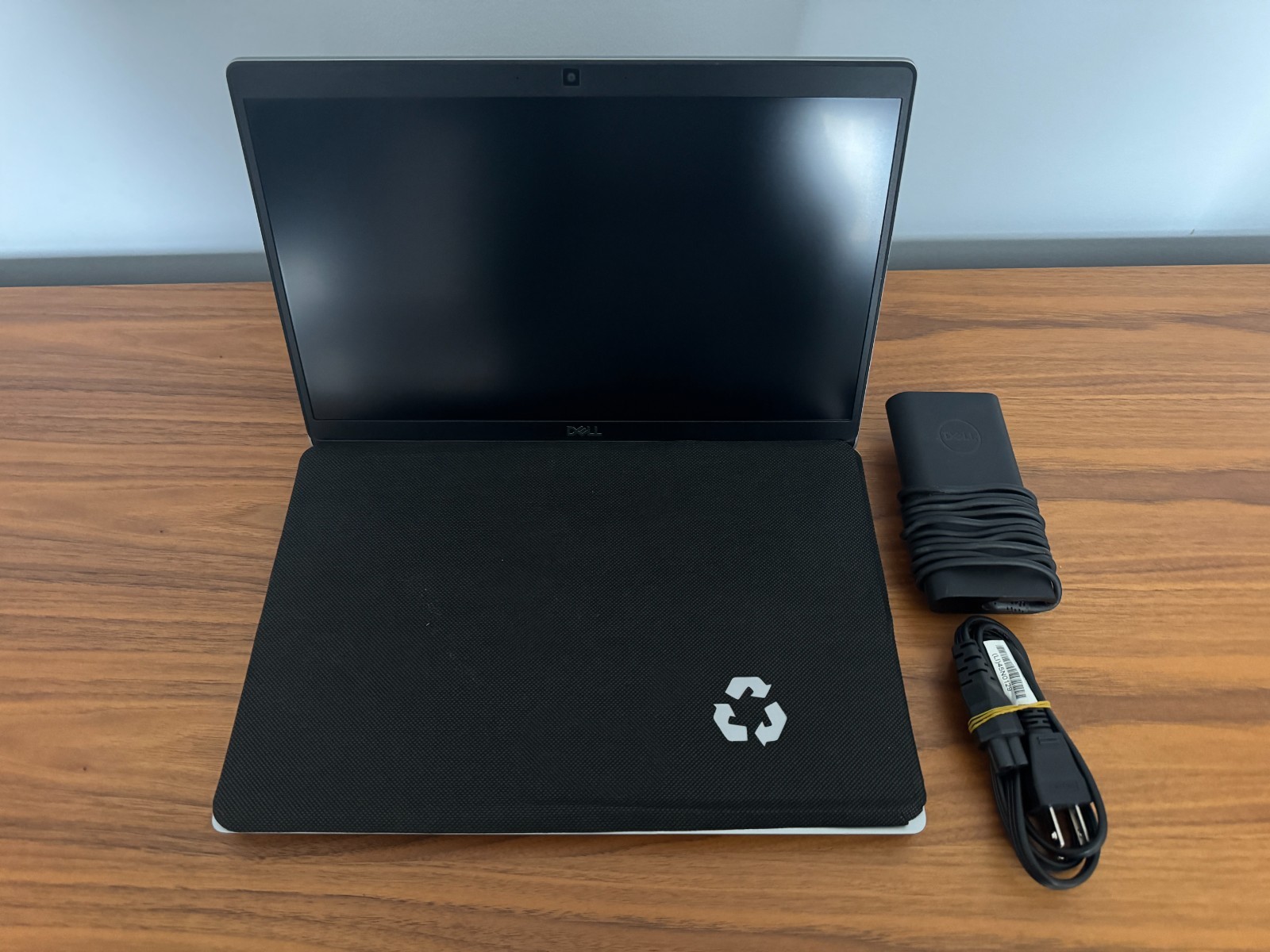 Dell Latitude 5410 14″ FHD Laptop – i5 – 16GB RAM 512GB SSD W11 Pro New Battery
