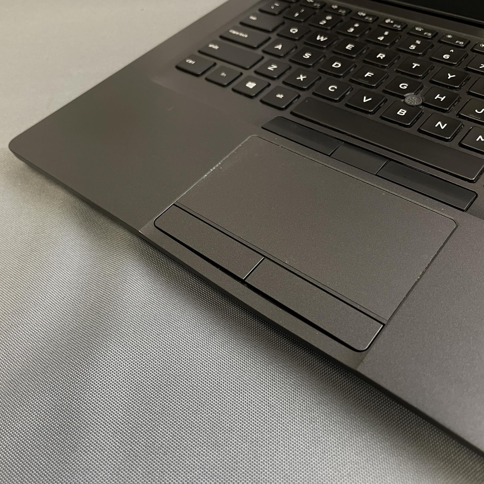 Dell Latitude 5401, Core i7-9850H 16 GB 512GB NVMe, MX150, W11 | Grade B, Ex Bat