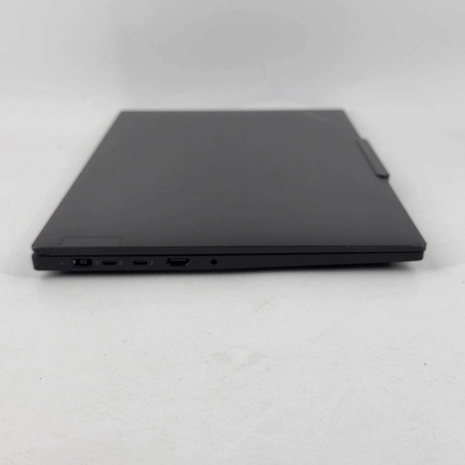 Lenovo ThinkPad P1 Gen 7 21KV0017US 16″ Core Ultra 7 165H 32GB 1TB RTX 3000 Ada