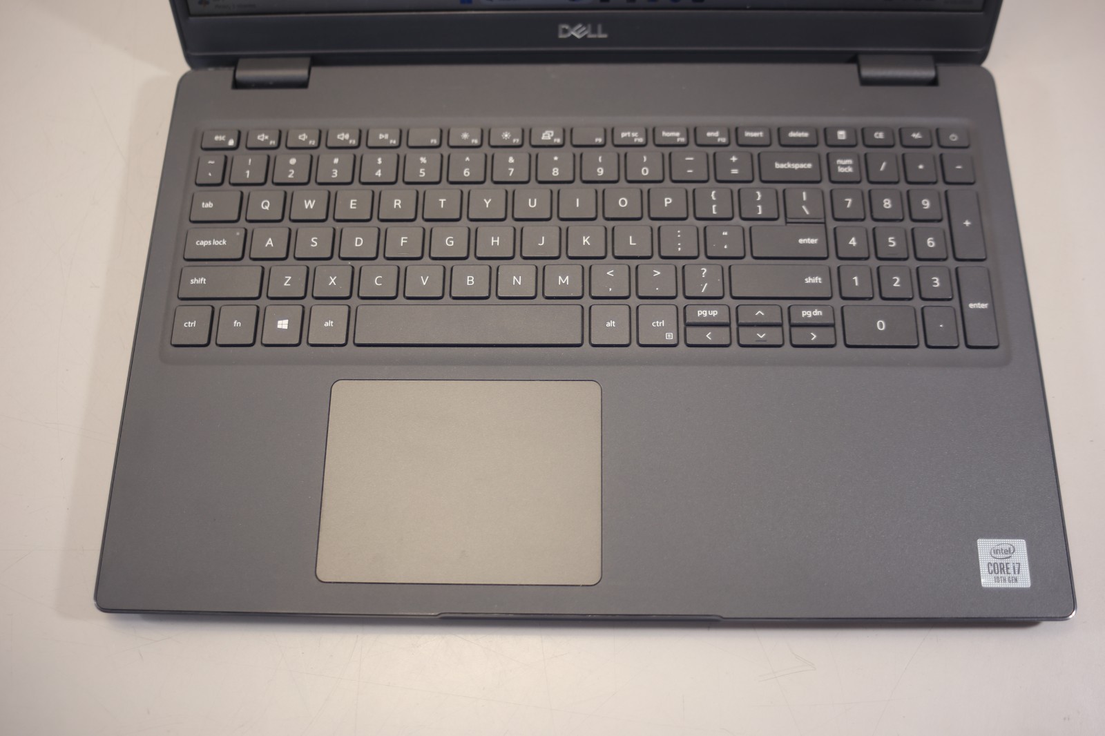 Dell Latitude 3510 | 15.6″ | i7-10510U 1.80GHz | 16GB RAM 256GB SSD | WIN 11 PRO