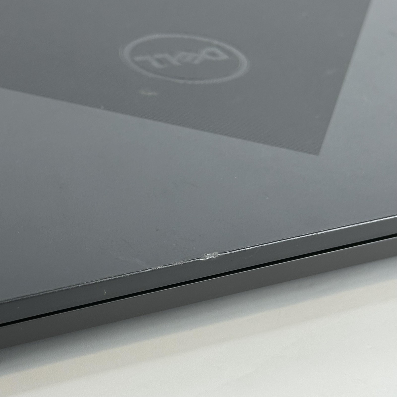 Dell G15 5511 15.6 165Hz FHD i7-11800H 2.30GHz 16GB 1TB SSD NVIDIA RTX 3060 Good