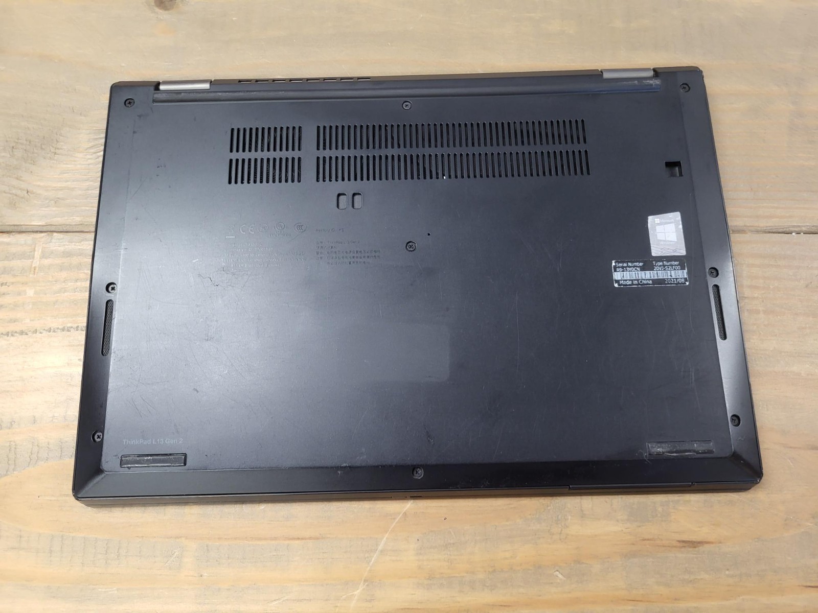 Lenovo ThinkPad L13 Gen 2 13.3″ i5-1135G7 8GB RAM 256GB SSD No OS D-Grade
