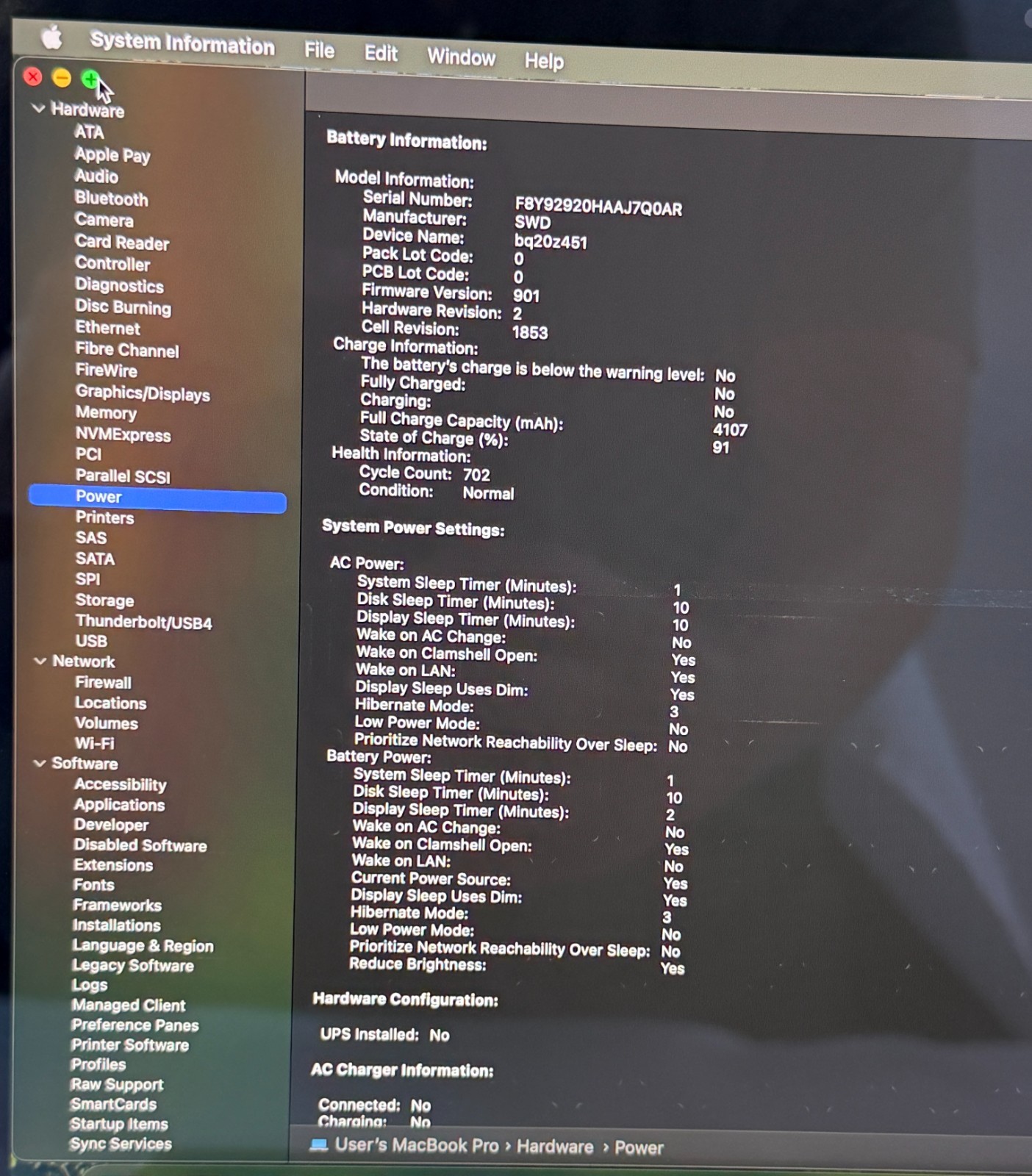 Macbook Pro 2019 A1989| 13inch | intel Quad Core i5 | 8GB RAM |1 TB NVMe |
