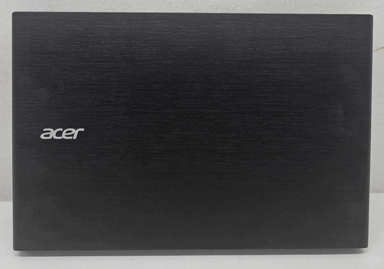 Acer Aspire E5-573-35JA 15.6″ Laptop Intel Core i3-5005U 4GB RAM NO HD/OS (FL)