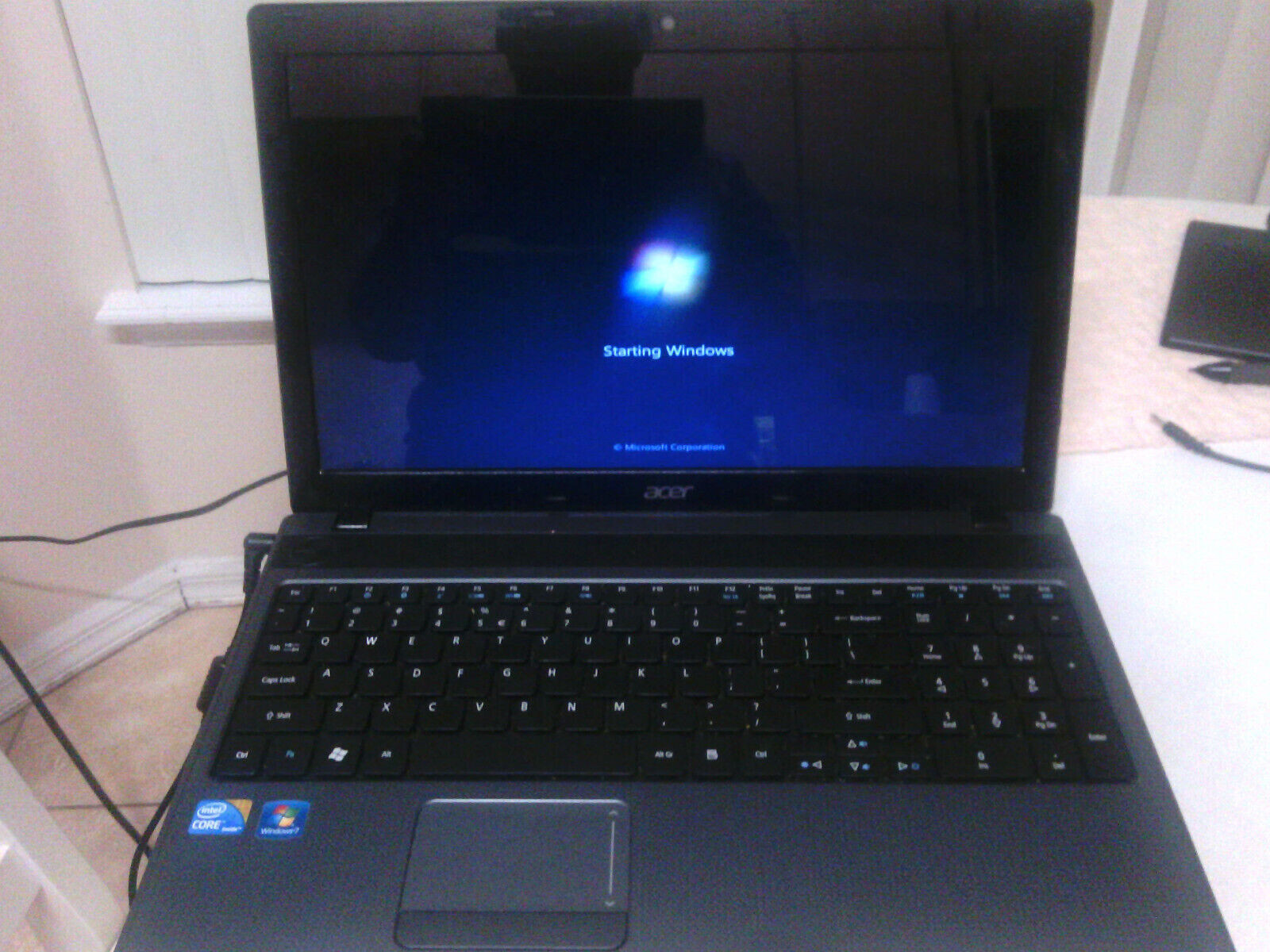 Acer Aspire 5733Z-4851 15.6 Gray Laptop NO HDD No OS (Please Read)