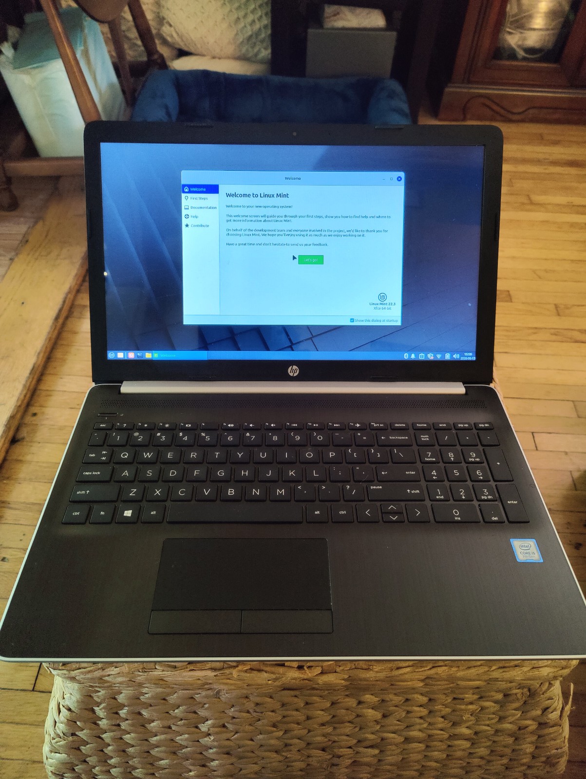HP 15-da0073ms 15.6 in HD 200GB HD 8 GB RAM Laptop – Silver