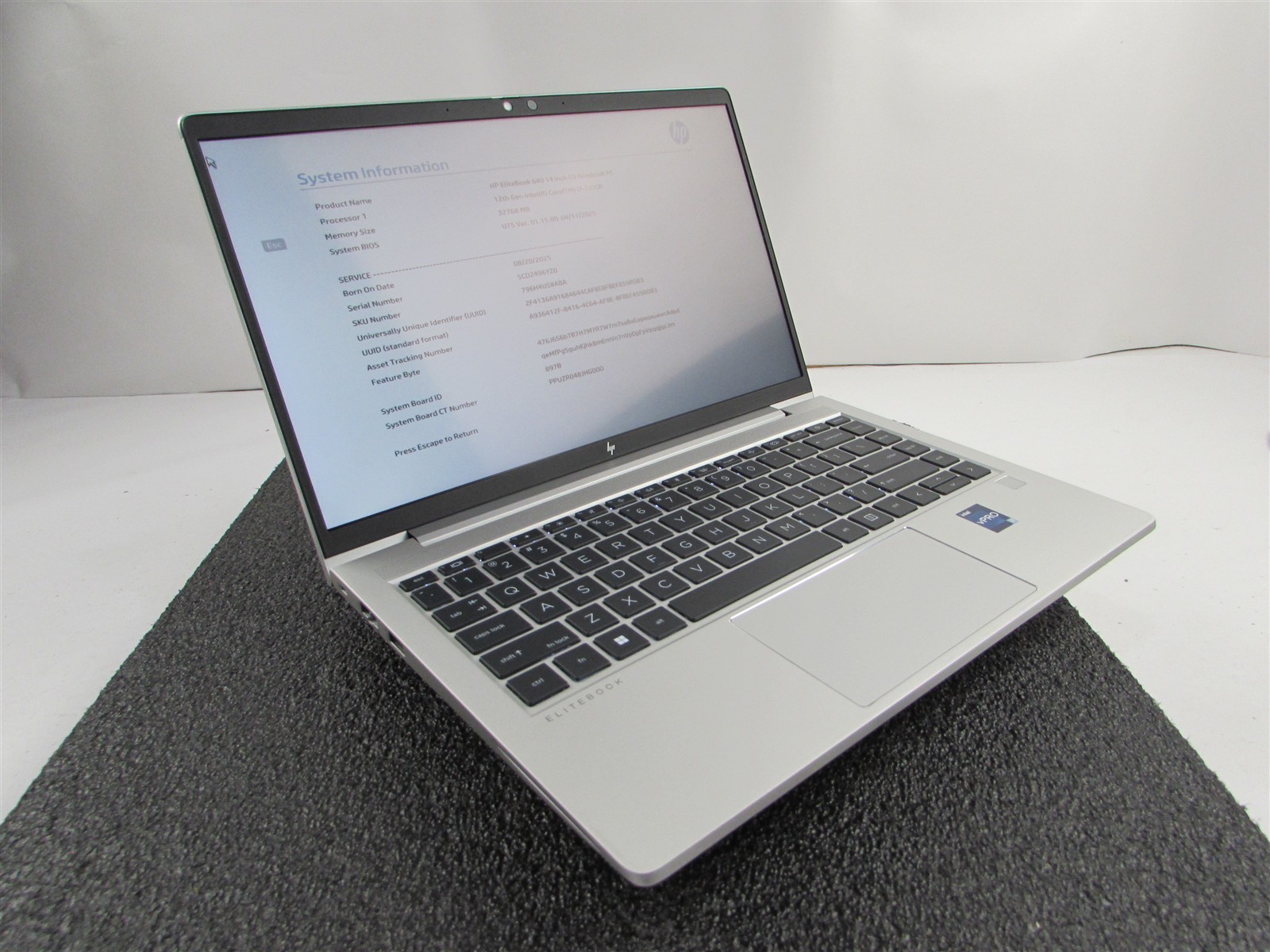 HP ELITEBOOK 640 (G9) 1920X1080 FHD TOUCHSCREEN I7-1270P 1TB SSD 8GB RAM NO O.S